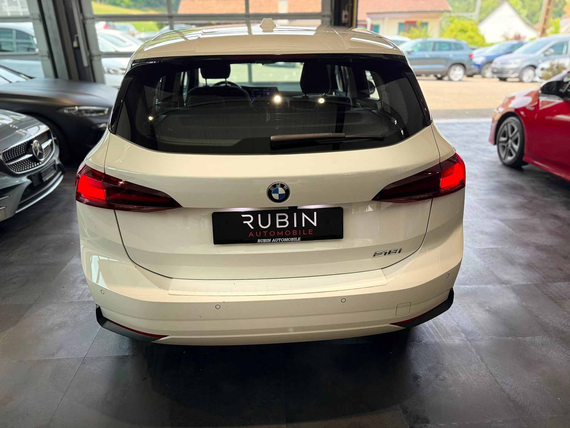 BMW 218i Active Tourer DKG-image-3