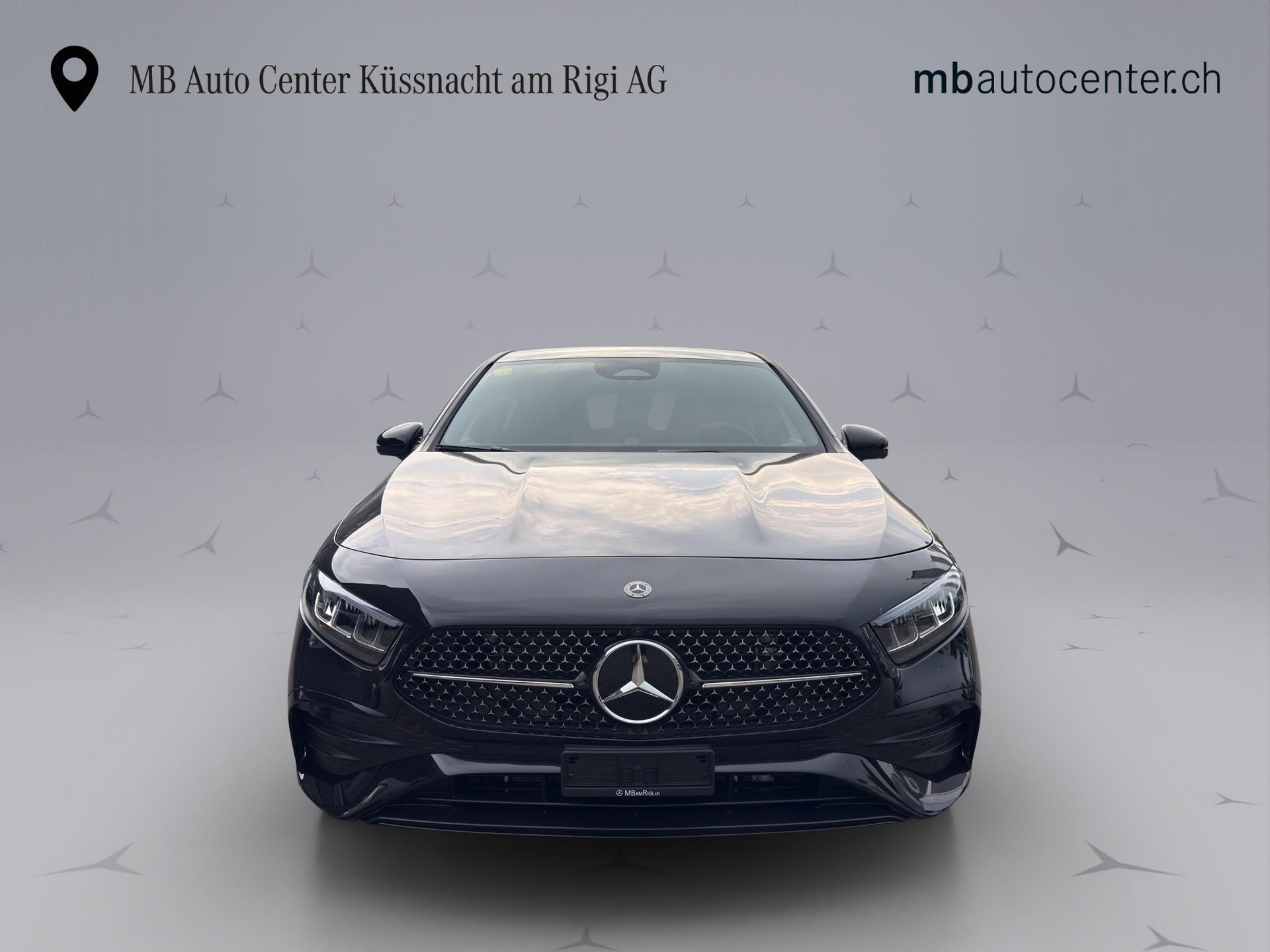 MERCEDES-BENZ A 200 Night Star AMG Line-image-1
