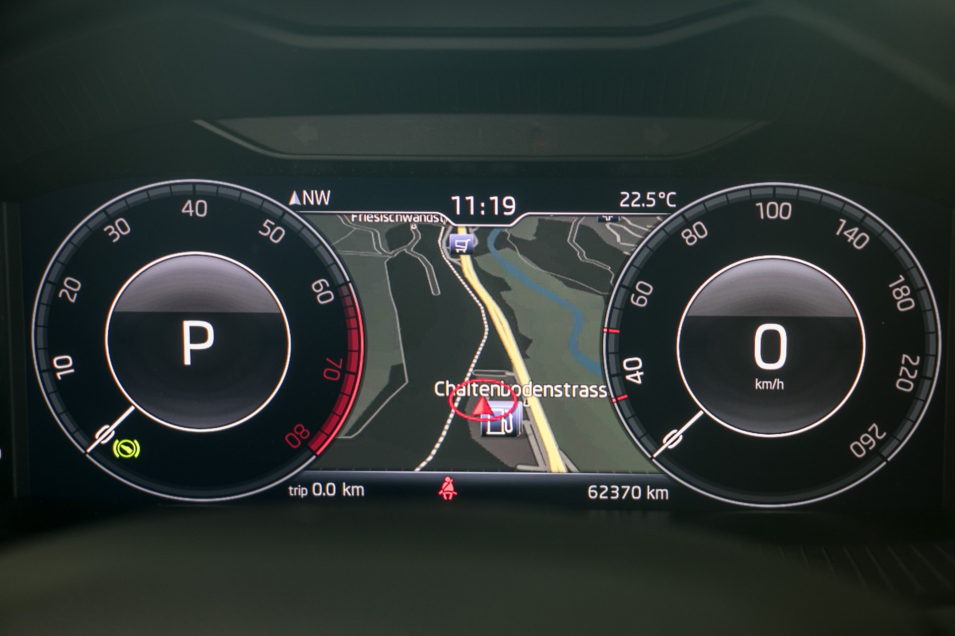 SKODA Octavia Combi 1.5 TSI Soleil DSG-image-6
