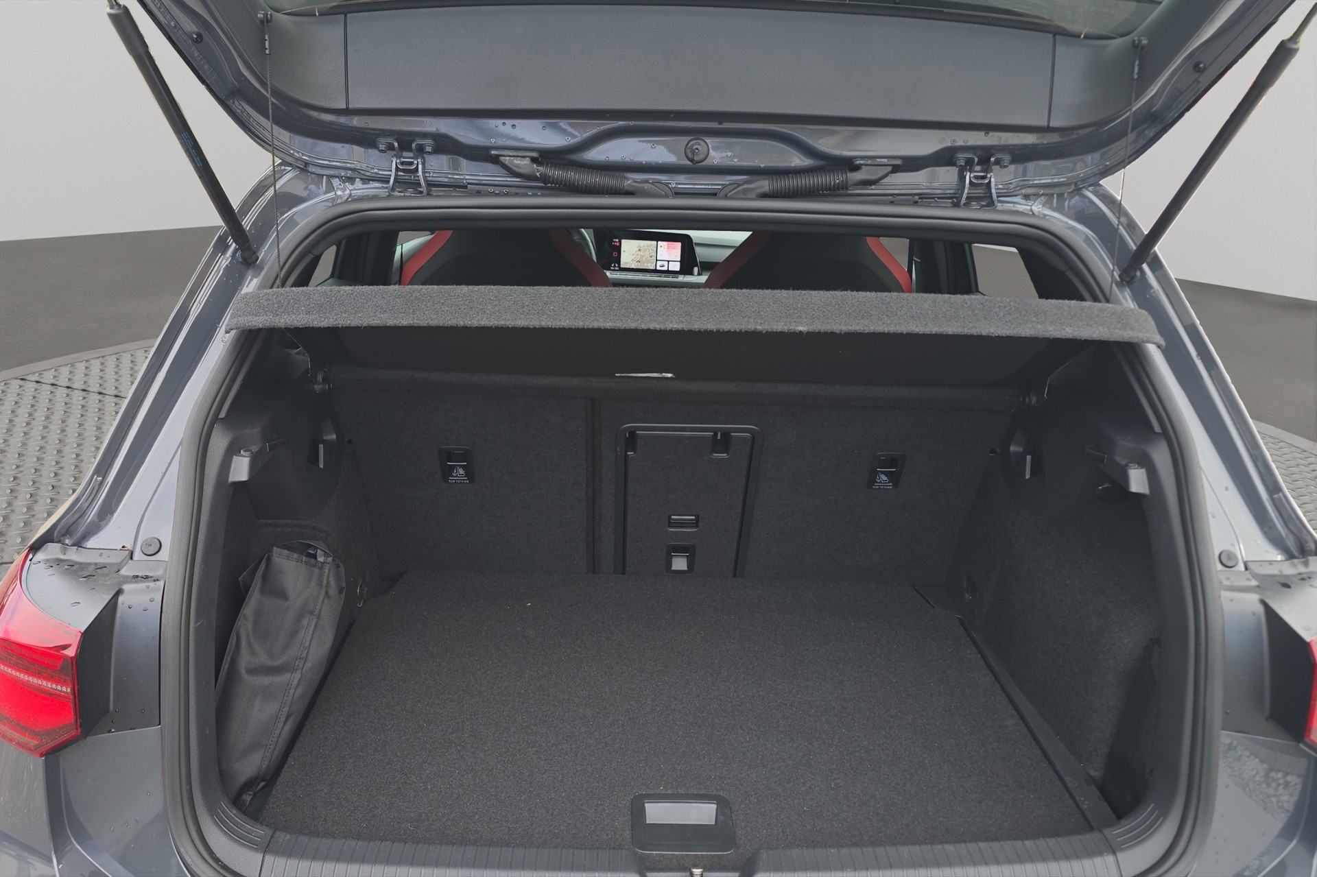 VW Golf 2.0 TSI GTI DSG-image-8