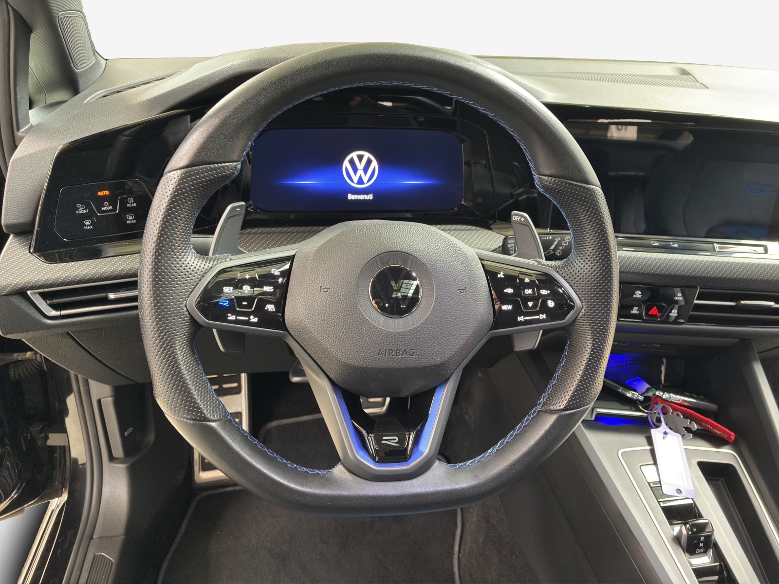 VW Golf 2.0 TSI R DSG 4Motion-image-9