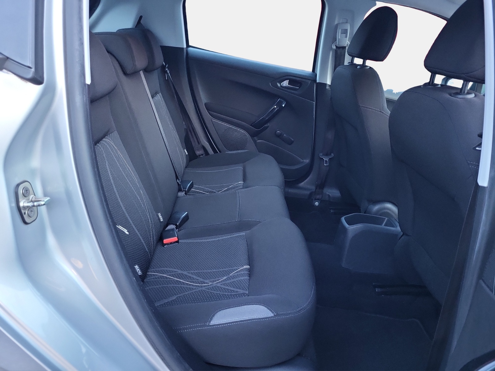 PEUGEOT 208 1.2 VTI Access-image-15