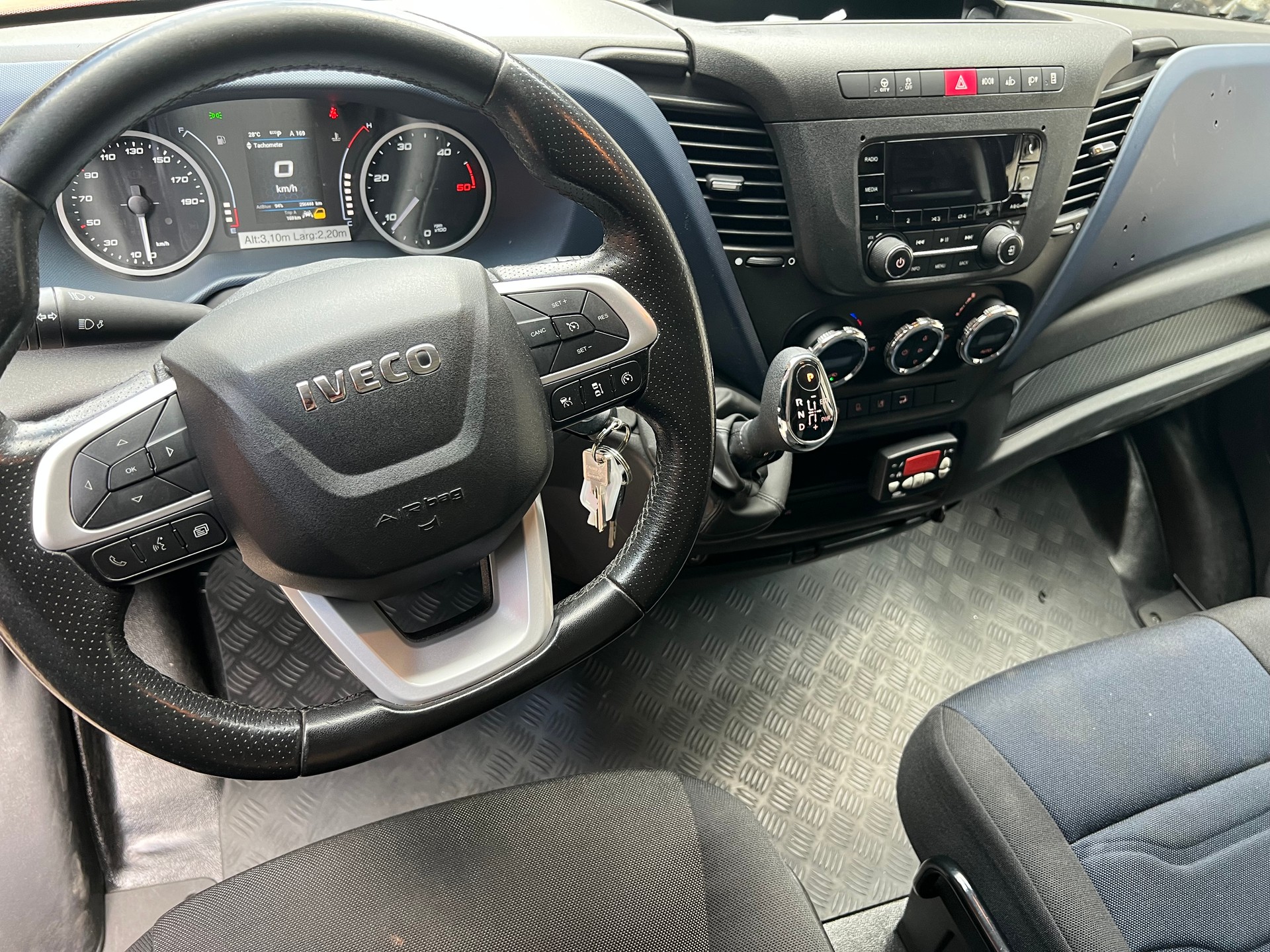 IVECO 33 S 16 A8-image-6