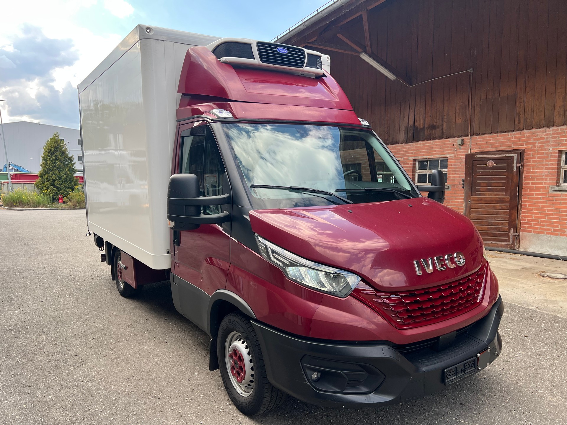 IVECO 33 S 16 A8-image-2
