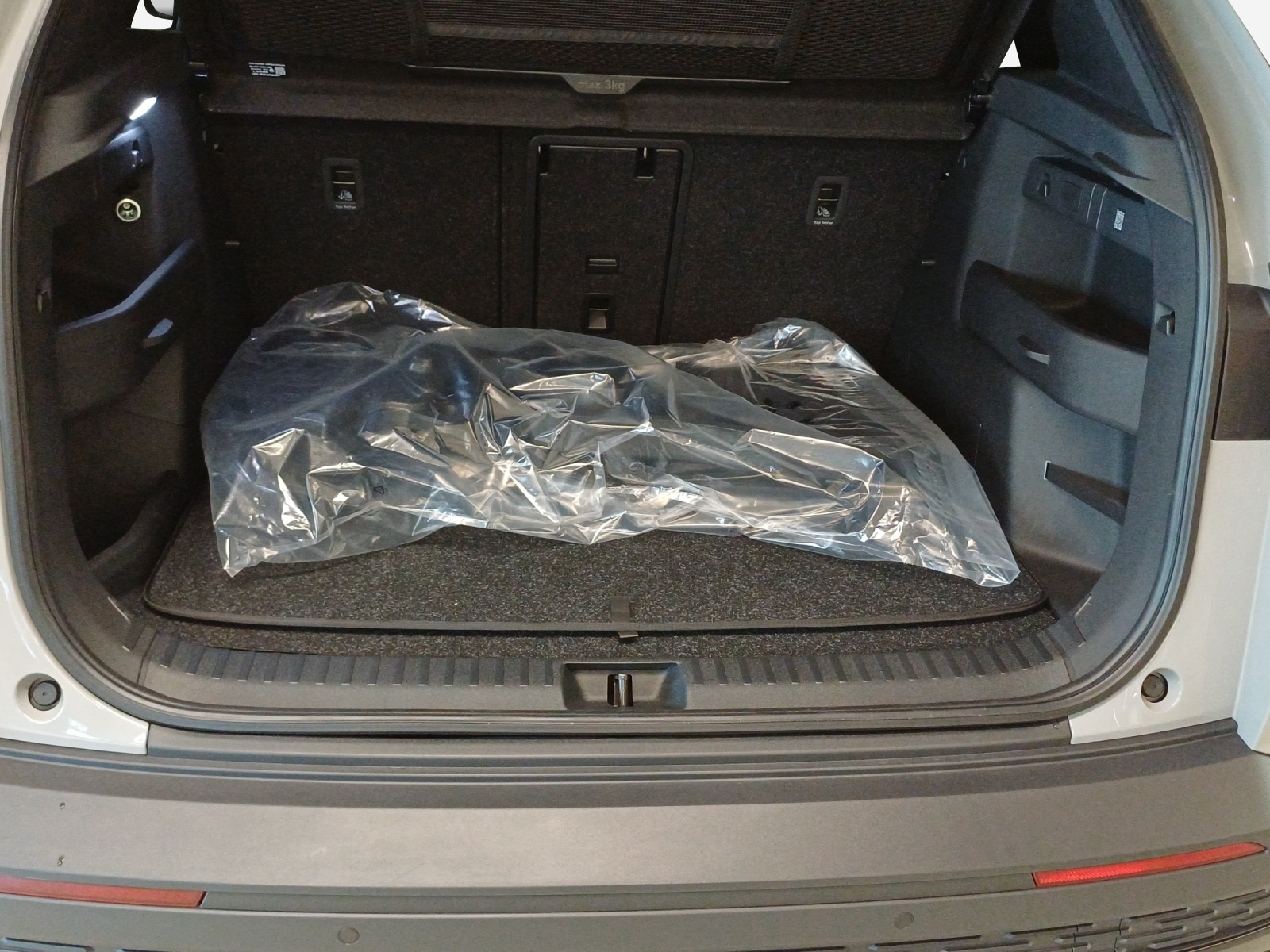 SKODA Elroq 85x Sportline 4x4-image-12
