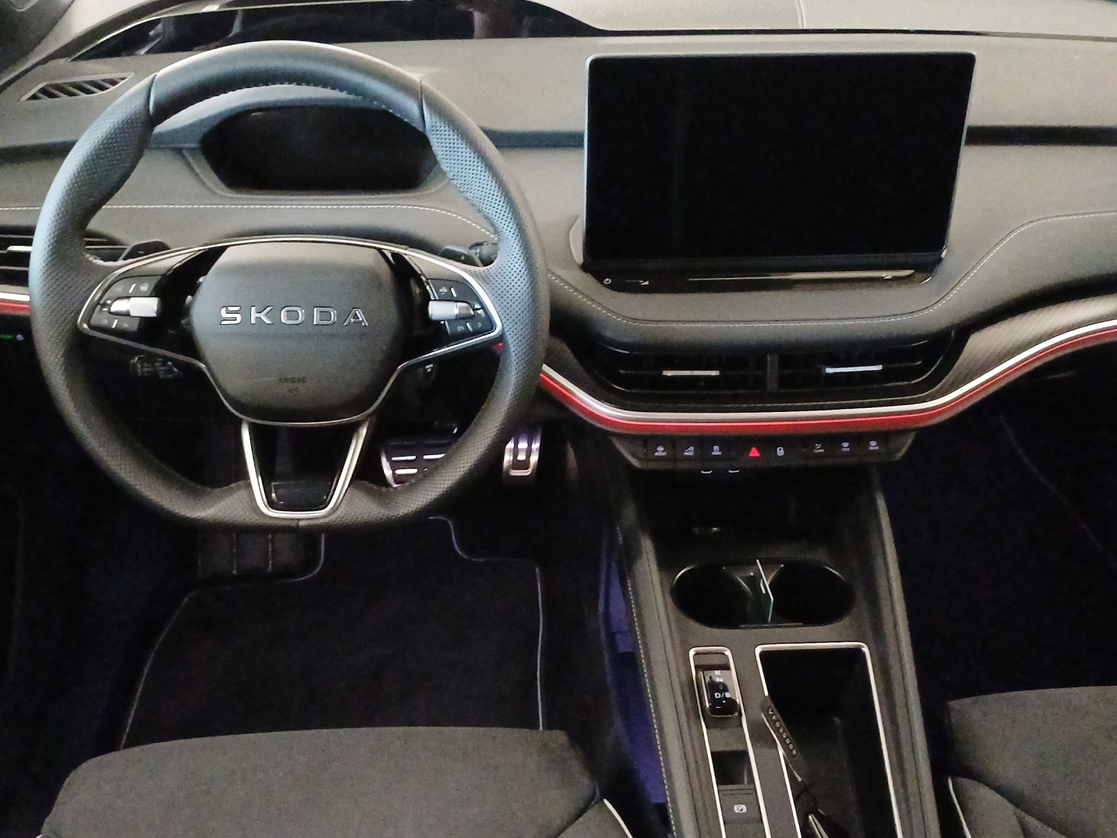 SKODA Elroq 85x Sportline 4x4-image-8
