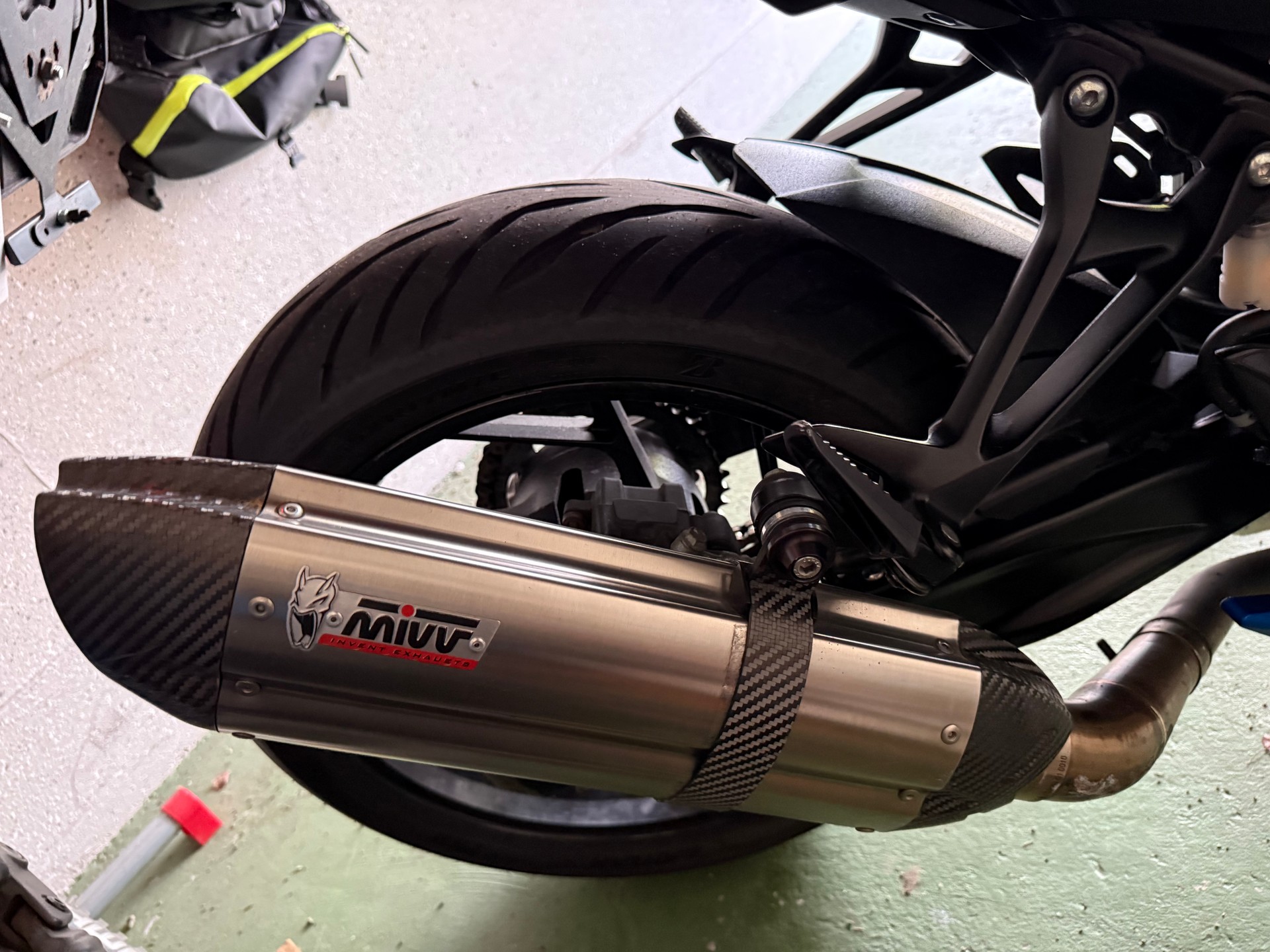 SUZUKI GSX-S 750 ABS (35kW)-image-5