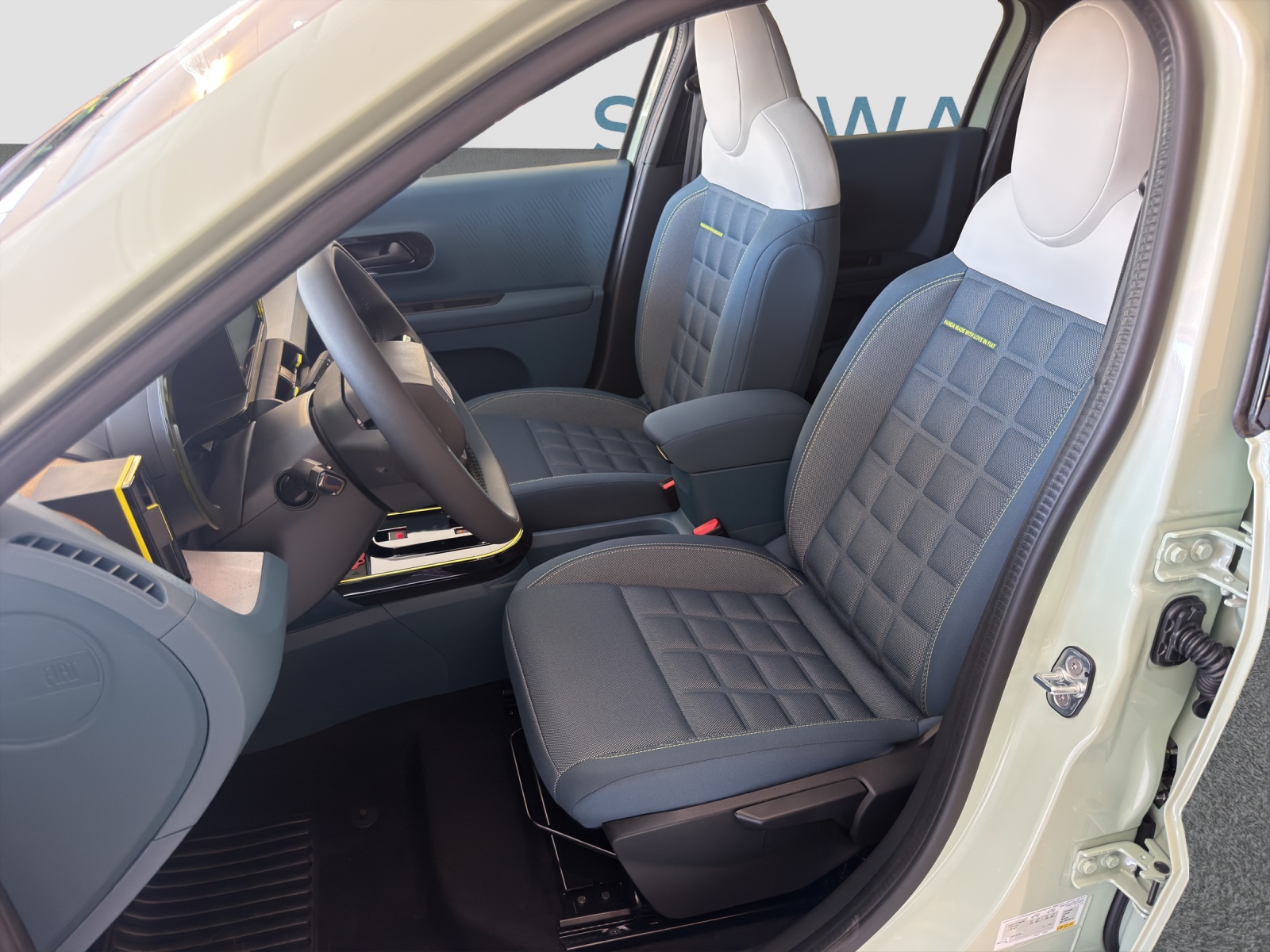 BMW GRANDE PANDA 1.2 Hybrid La Prima-image-8