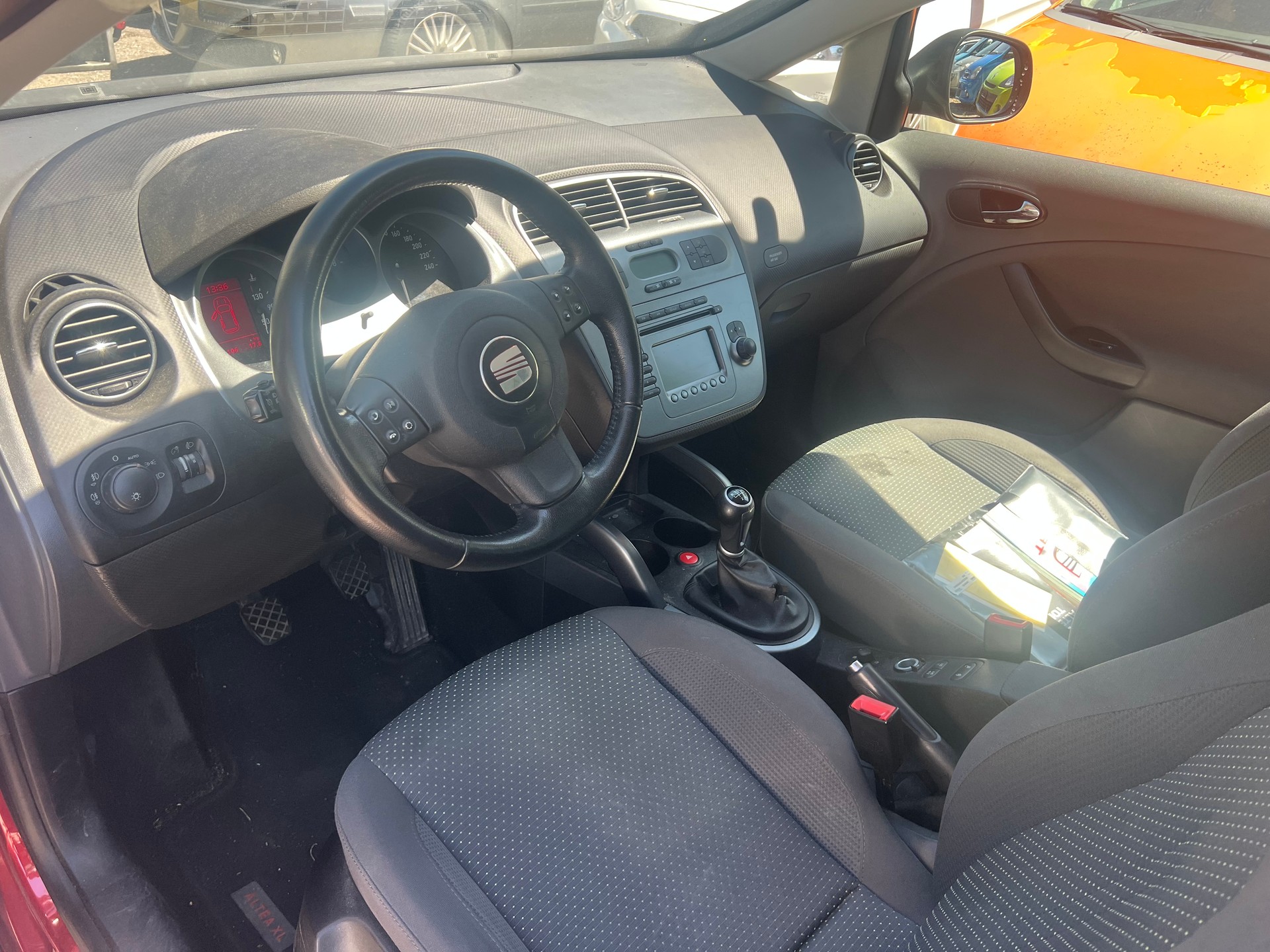 SEAT Altea XL 1.6 Reference-image-6