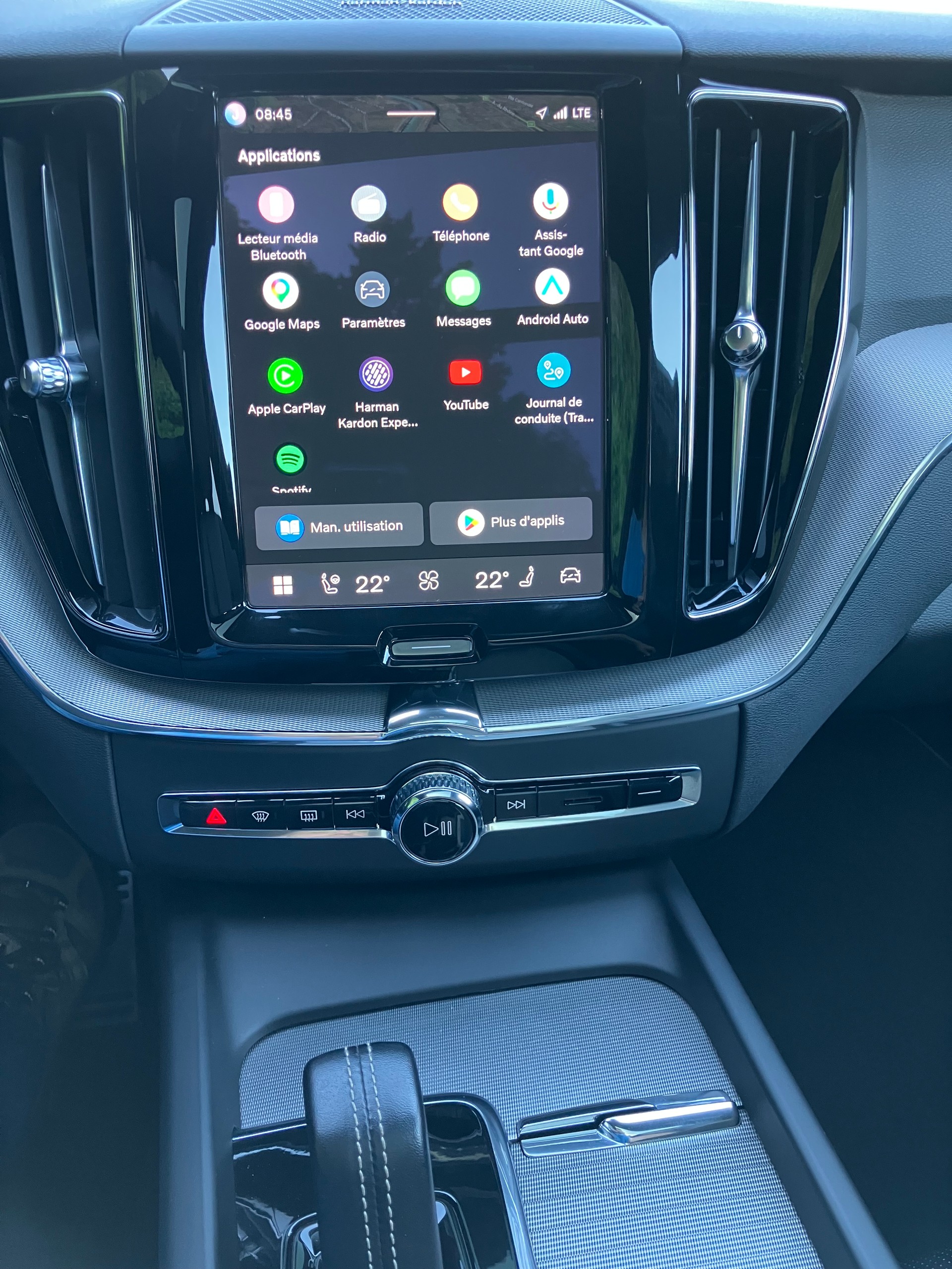 VOLVO 2.0 T6 TE R-Design eAWD-image-12