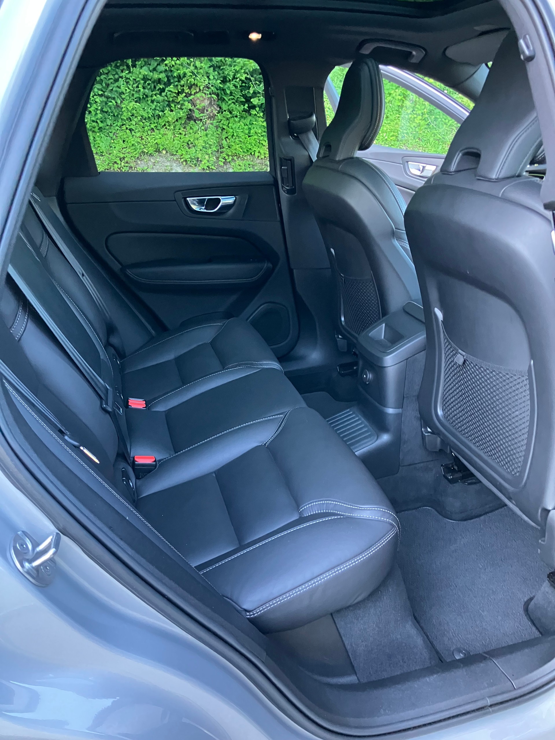 VOLVO 2.0 T6 TE R-Design eAWD-image-16