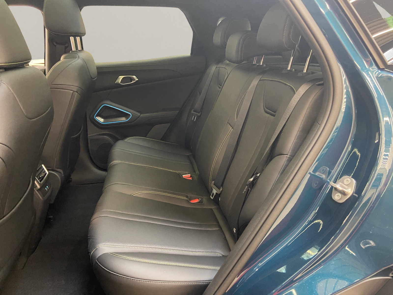 BYD Atto 2 DM-i Boost-image-14