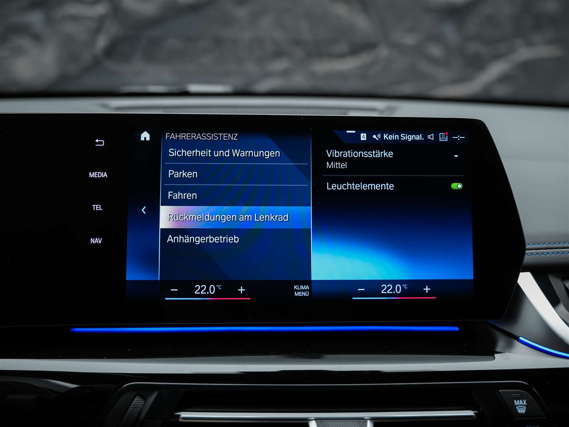 BMW X1 xDrive 23i M Sport *Abstandsregler*El. Sitze mit Memory*AHK*-image-37