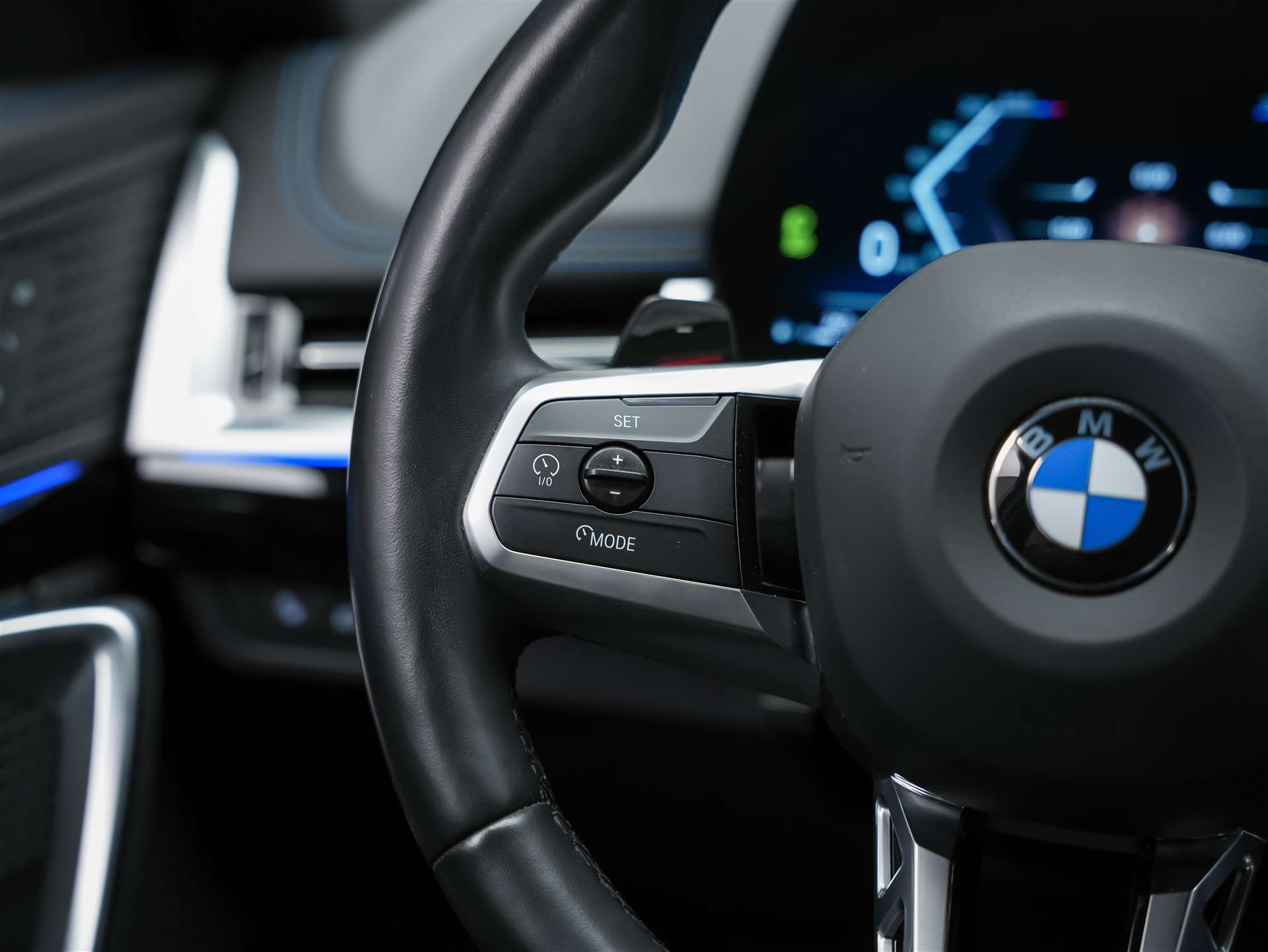 BMW X1 xDrive 23i M Sport *Abstandsregler*El. Sitze mit Memory*AHK*-image-26