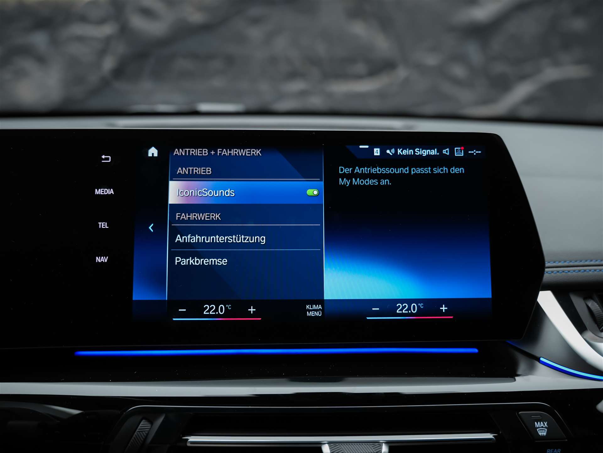 BMW X1 xDrive 23i M Sport *Abstandsregler*El. Sitze mit Memory*AHK*-image-39