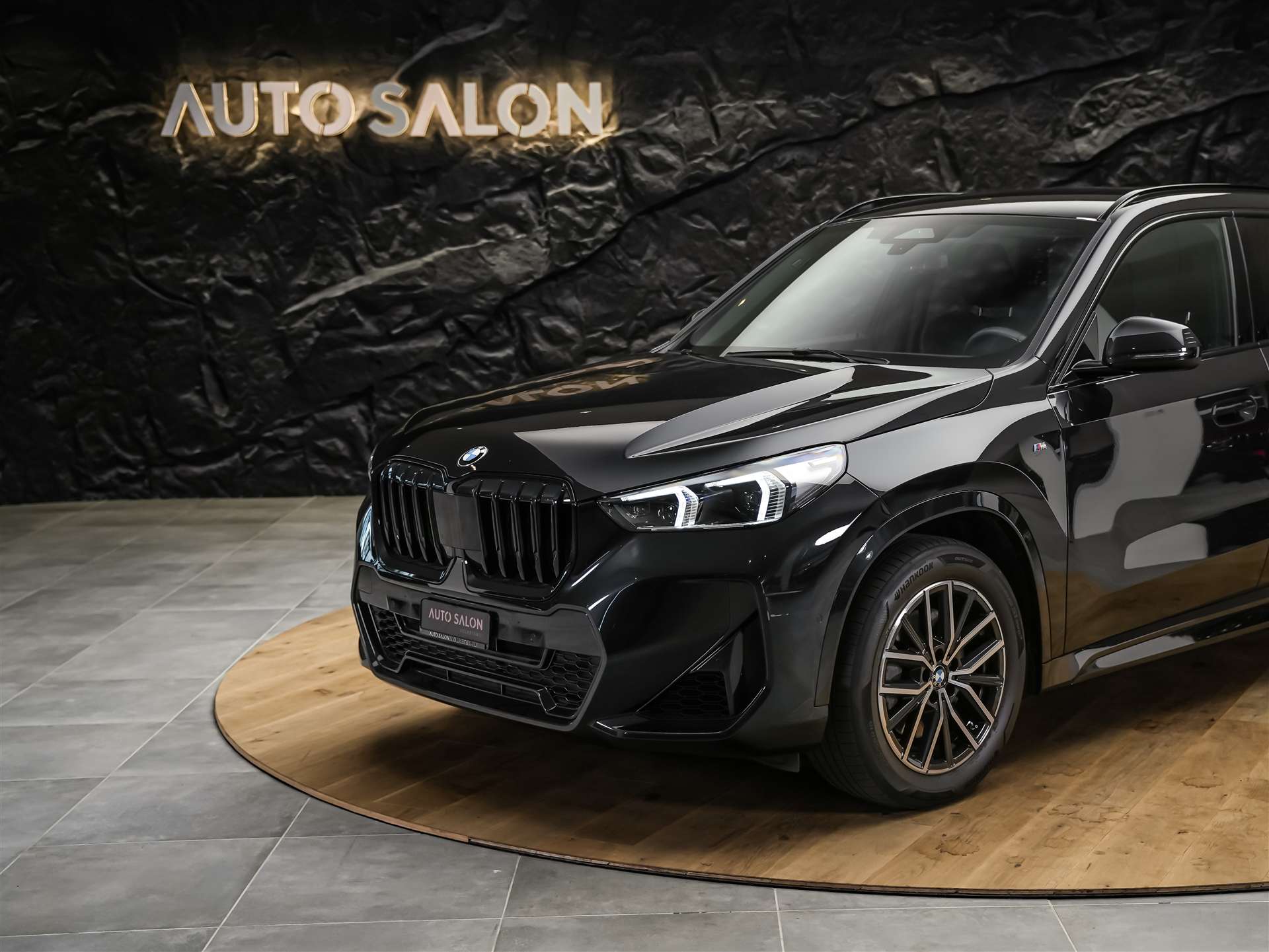 BMW X1 xDrive 23i M Sport *Abstandsregler*El. Sitze mit Memory*AHK*-image-13