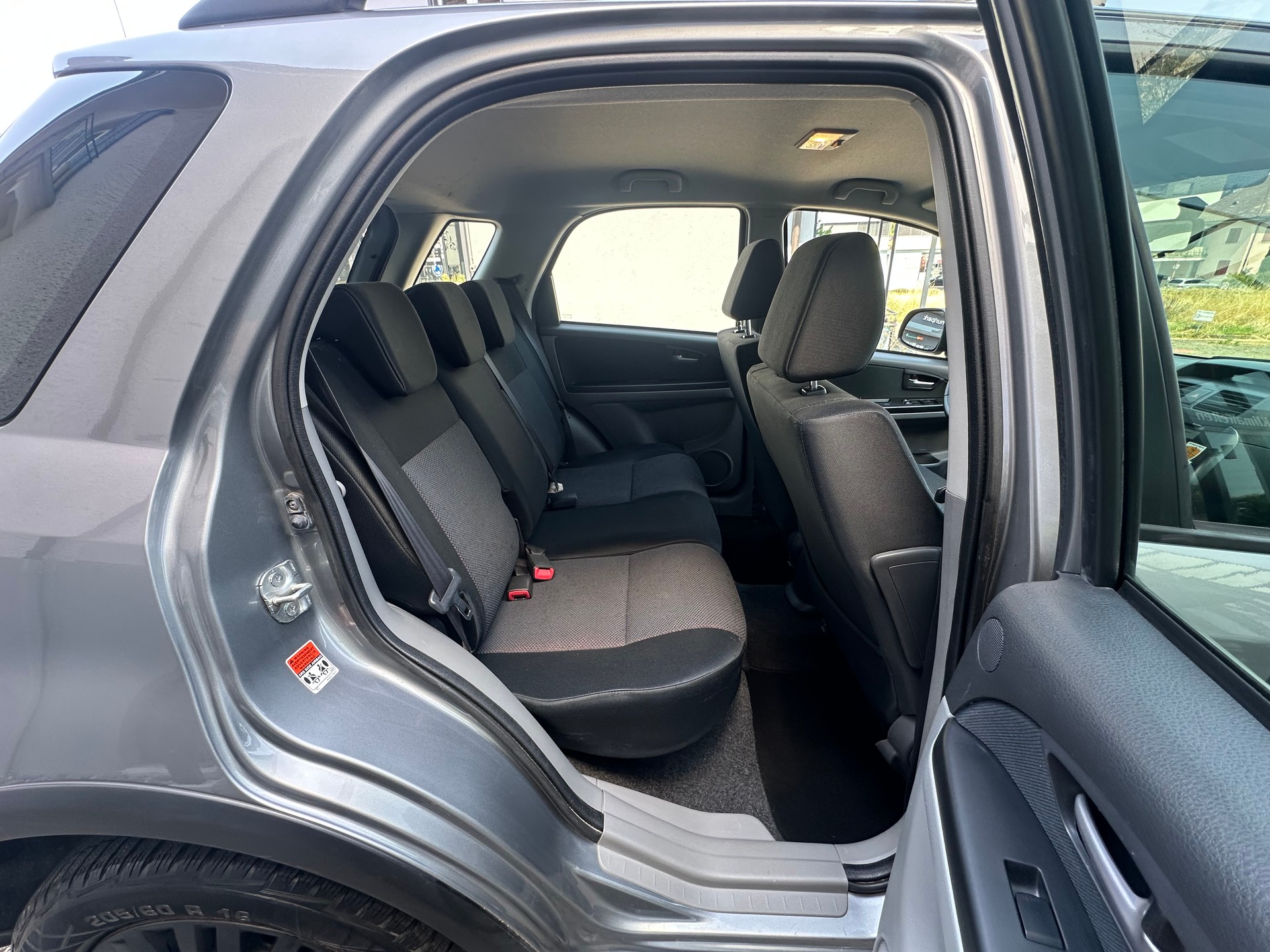SUZUKI SX4 1.6 16V GL Top 4WD-image-7