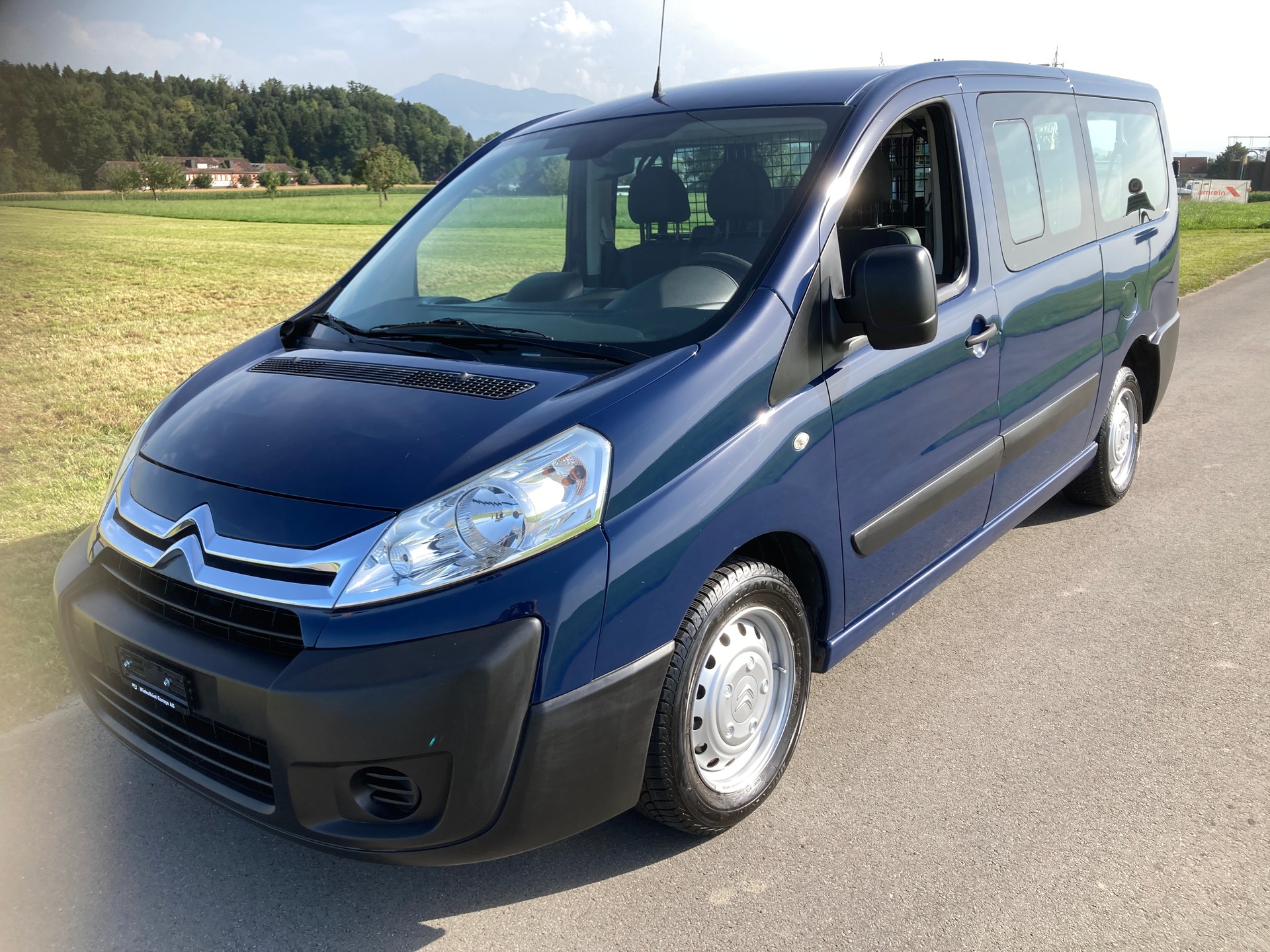 CITROEN Jumpy 2.0 HDi L2H1 Attraction 9 Plätzer-image-0