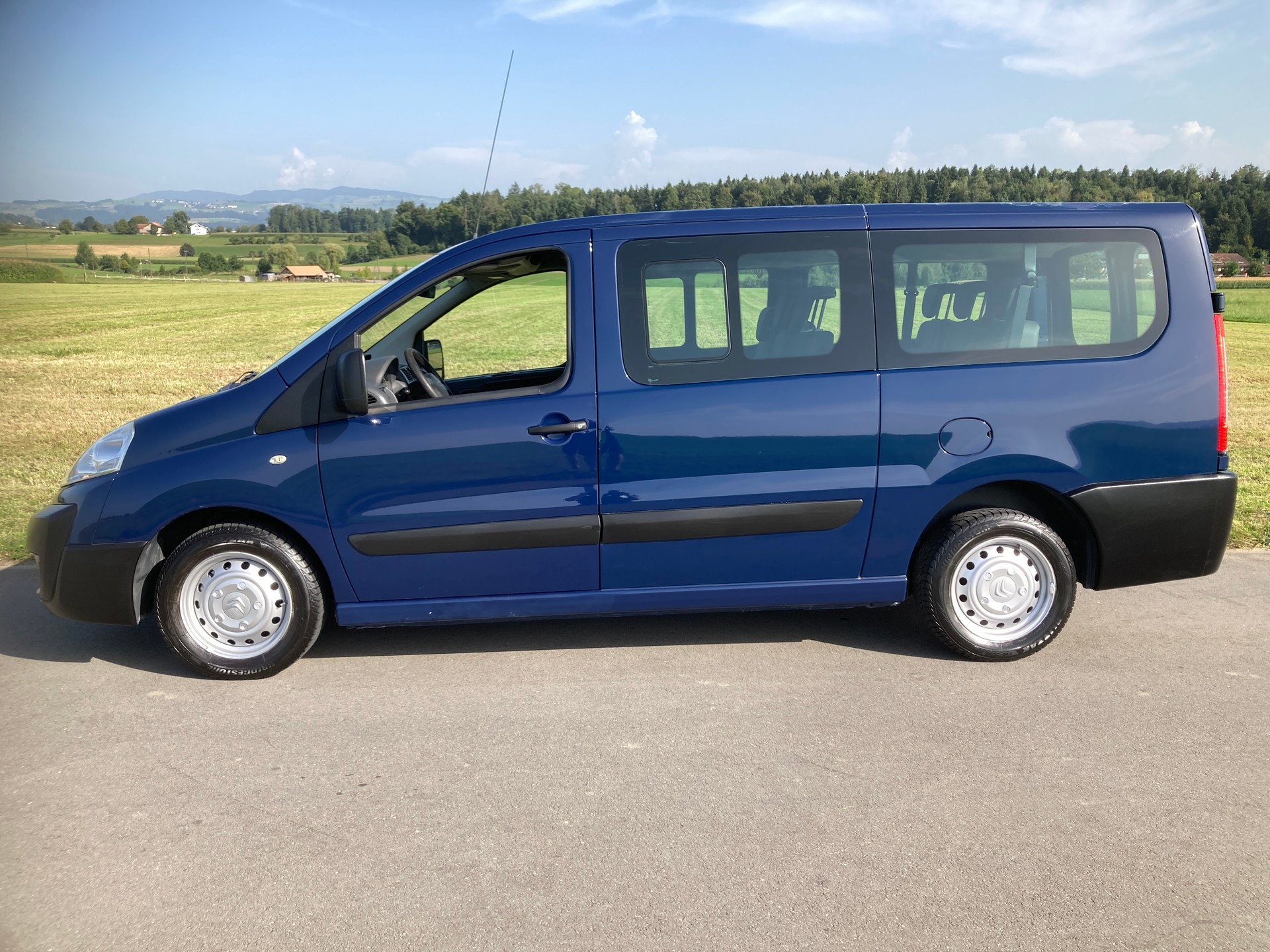CITROEN Jumpy 2.0 HDi L2H1 Attraction 9 Plätzer-image-4