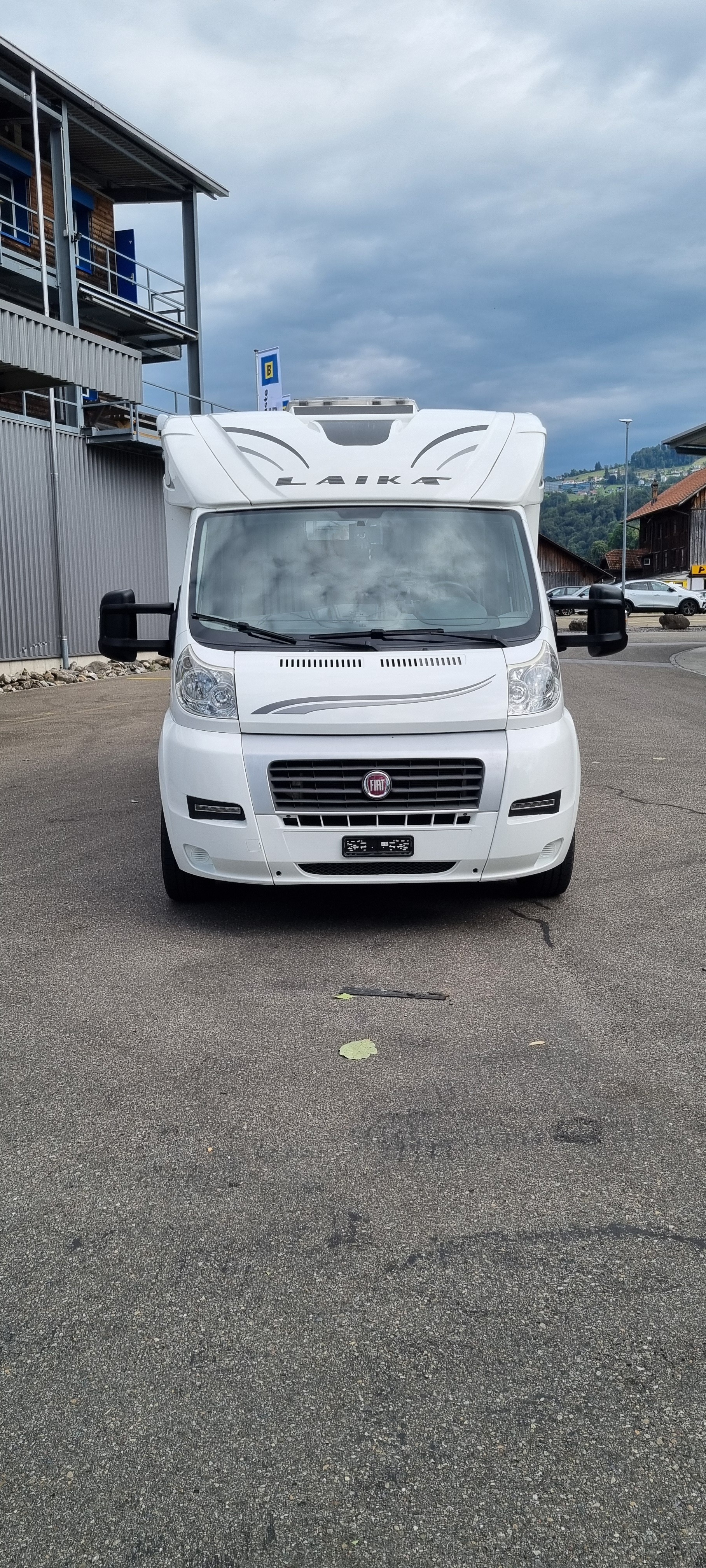 LAIKA X650R-image-1