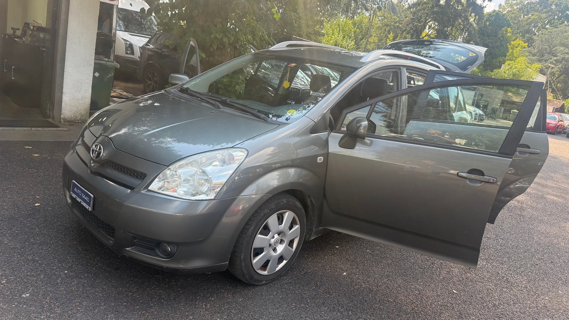 TOYOTA Corolla Verso 1.8 Linea Sol-image-10