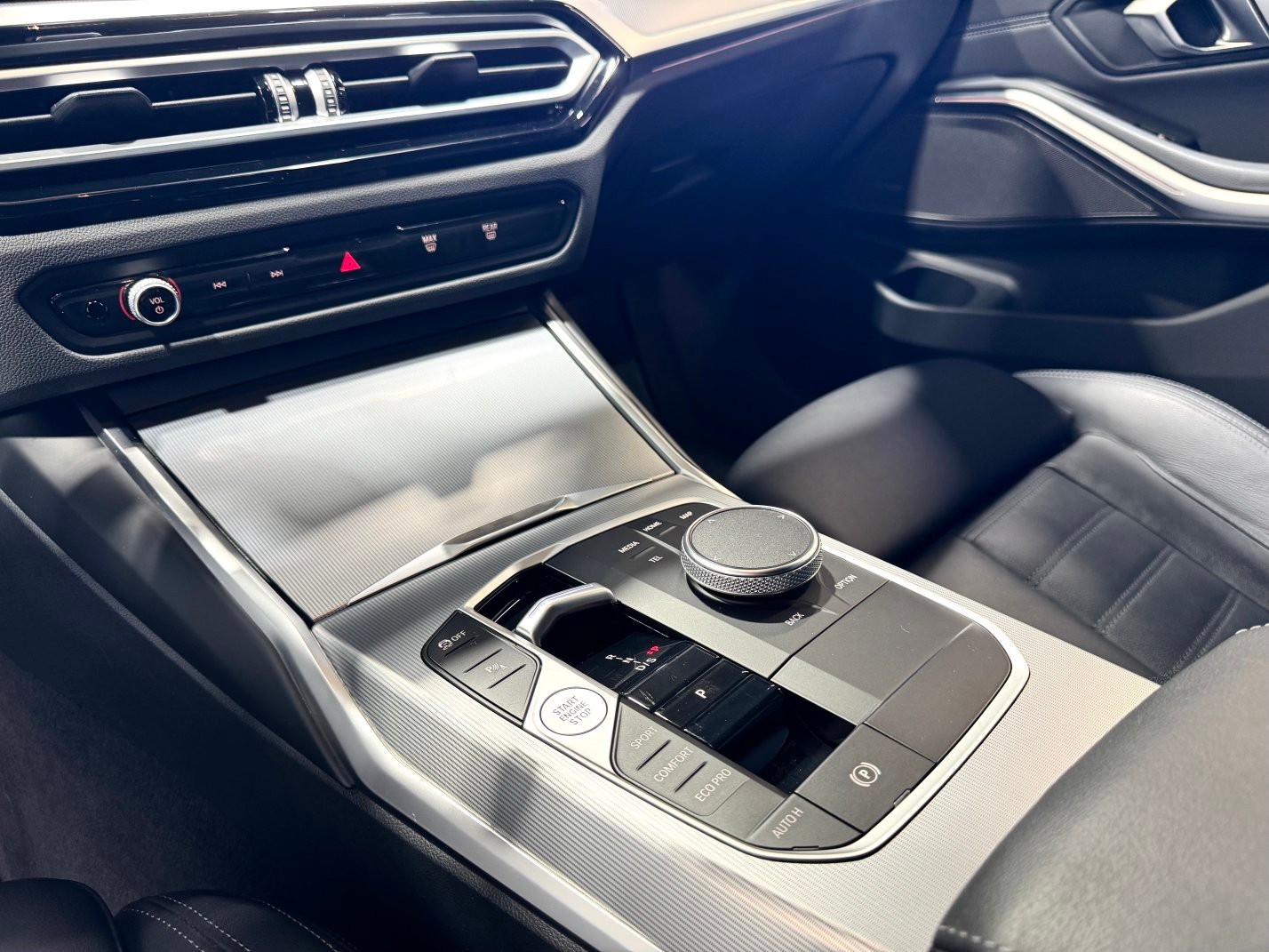 BMW M 340-image-9