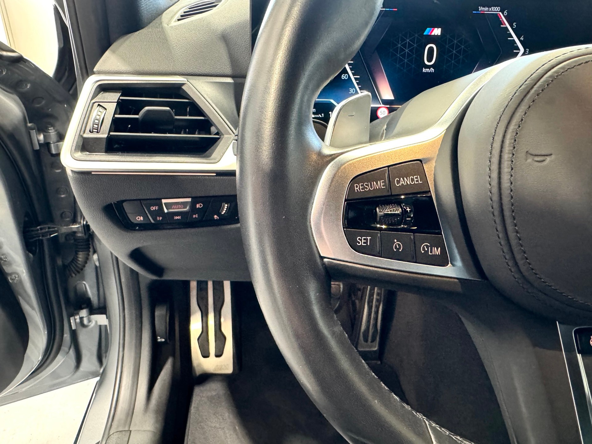 BMW M 340-image-5