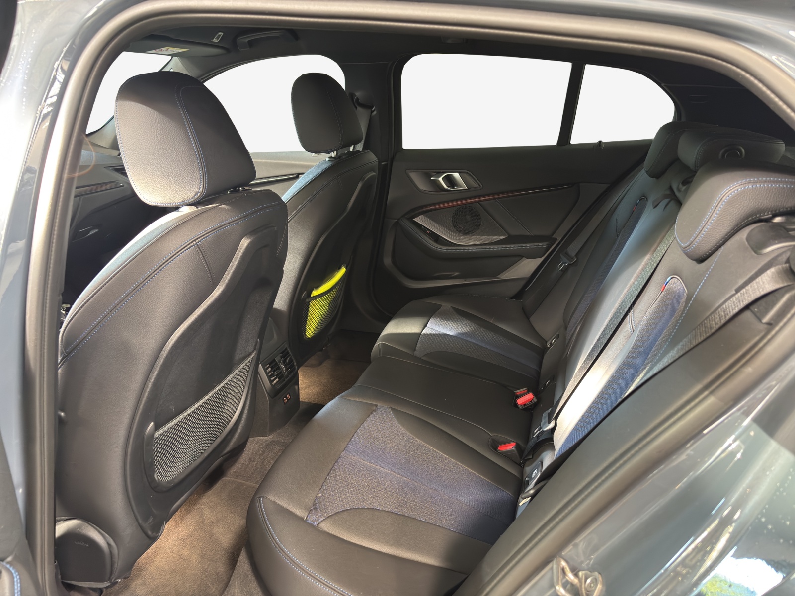 BMW 118i M Sport Steptronic-image-11