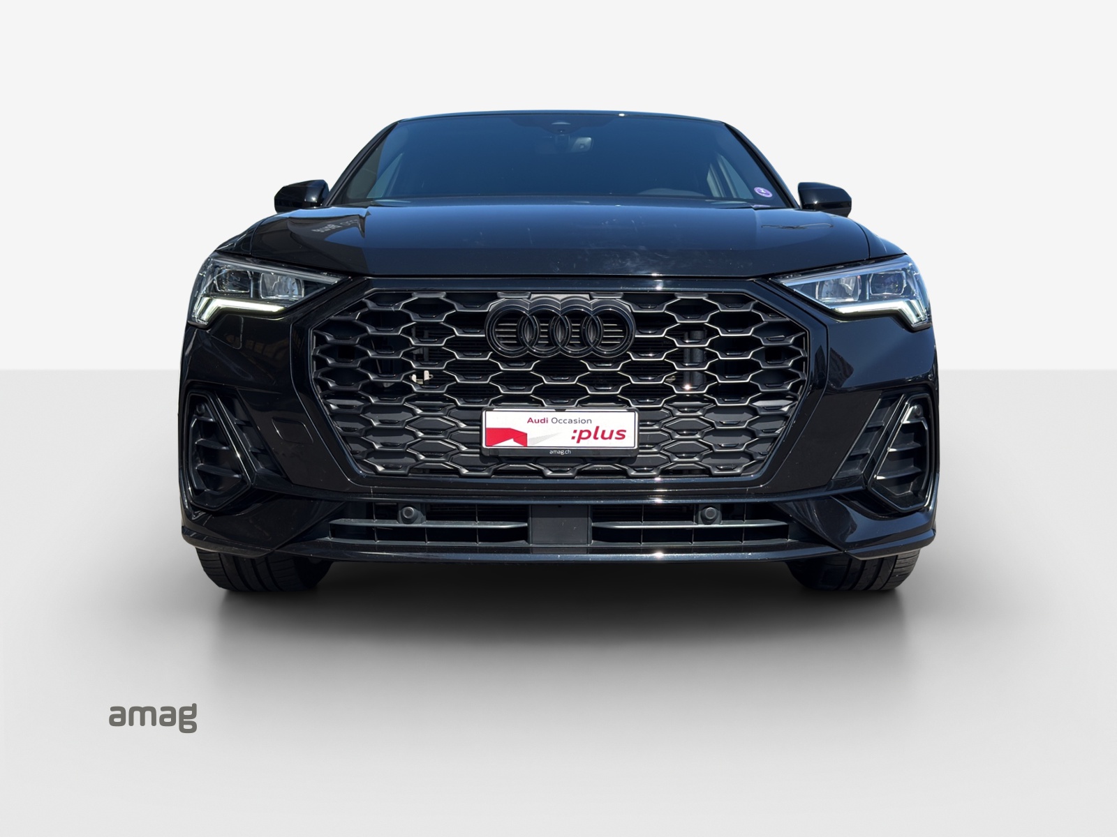 AUDI Q3 Sportback 45 TFSI e S line S-tronic-image-7