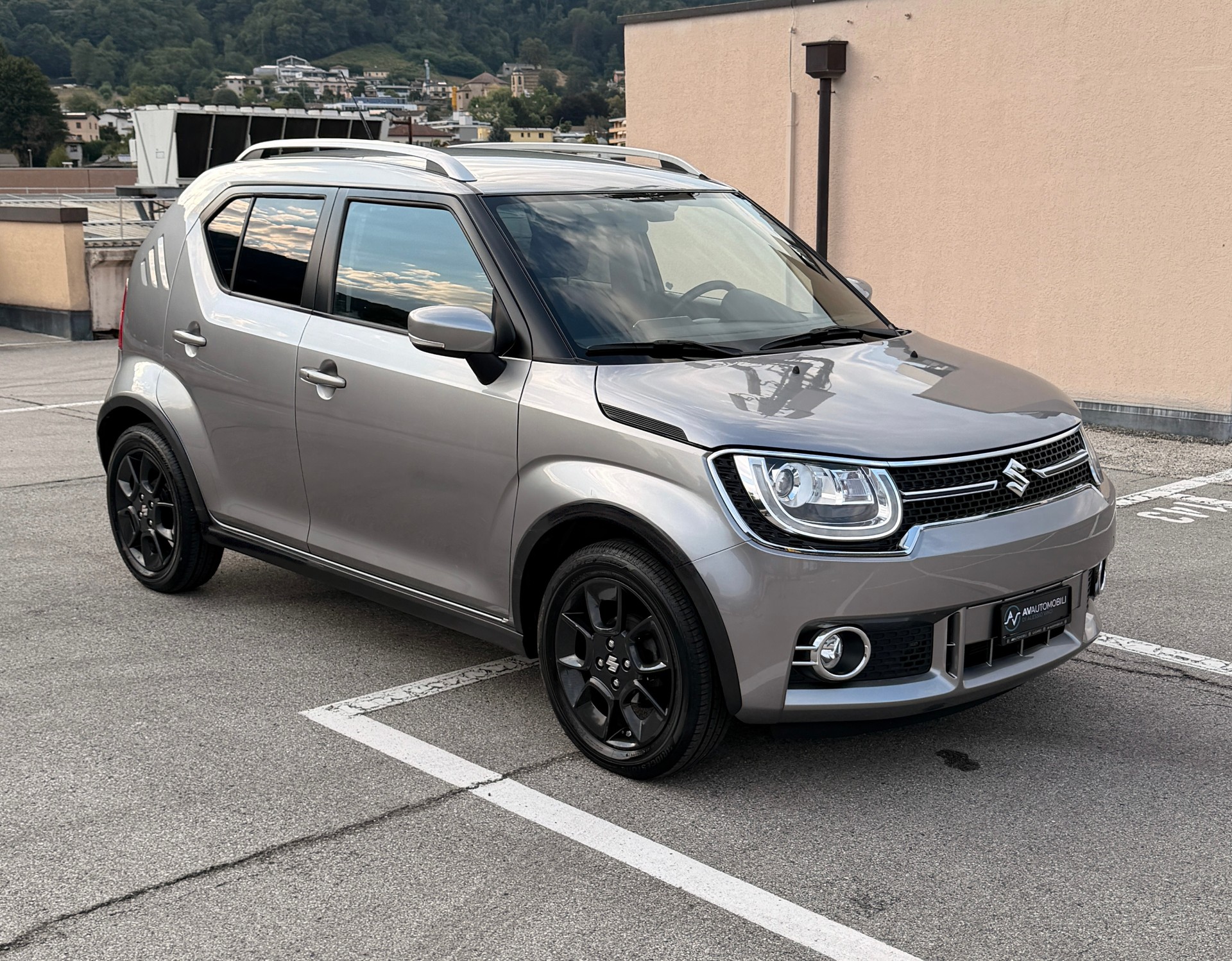 SUZUKI Ignis 1.2i Compact Top 4x4-image-0