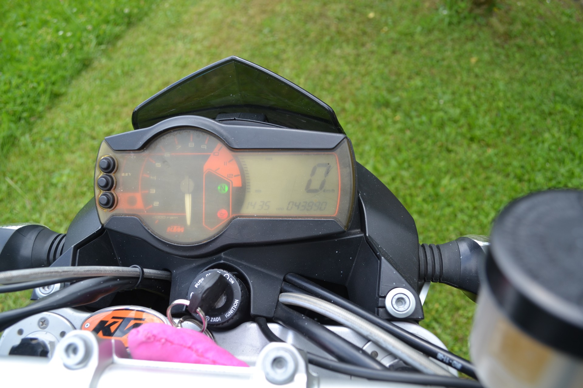 KTM 990 Super Duke-image-8