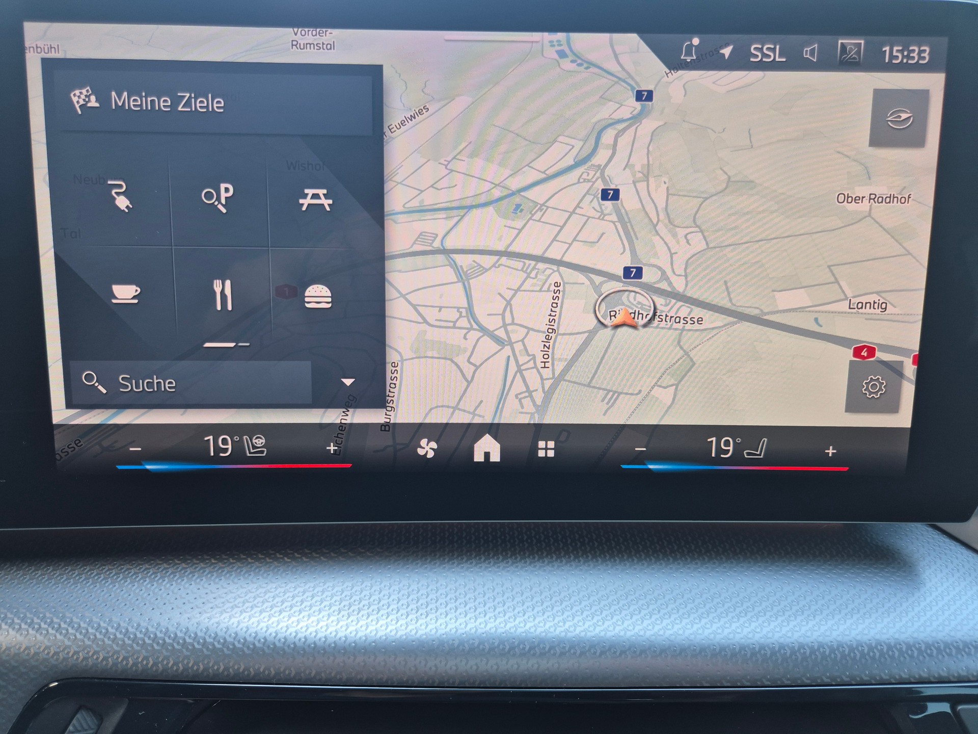 BMW iX2 xDrive 30 M Sport Pro-image-23