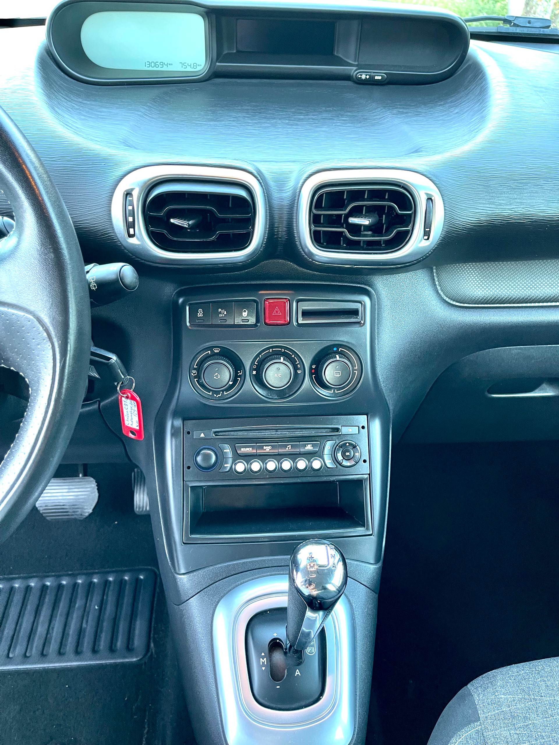 CITROEN C3 Picasso 1.6i 16V Exclusive EGS6-image-19