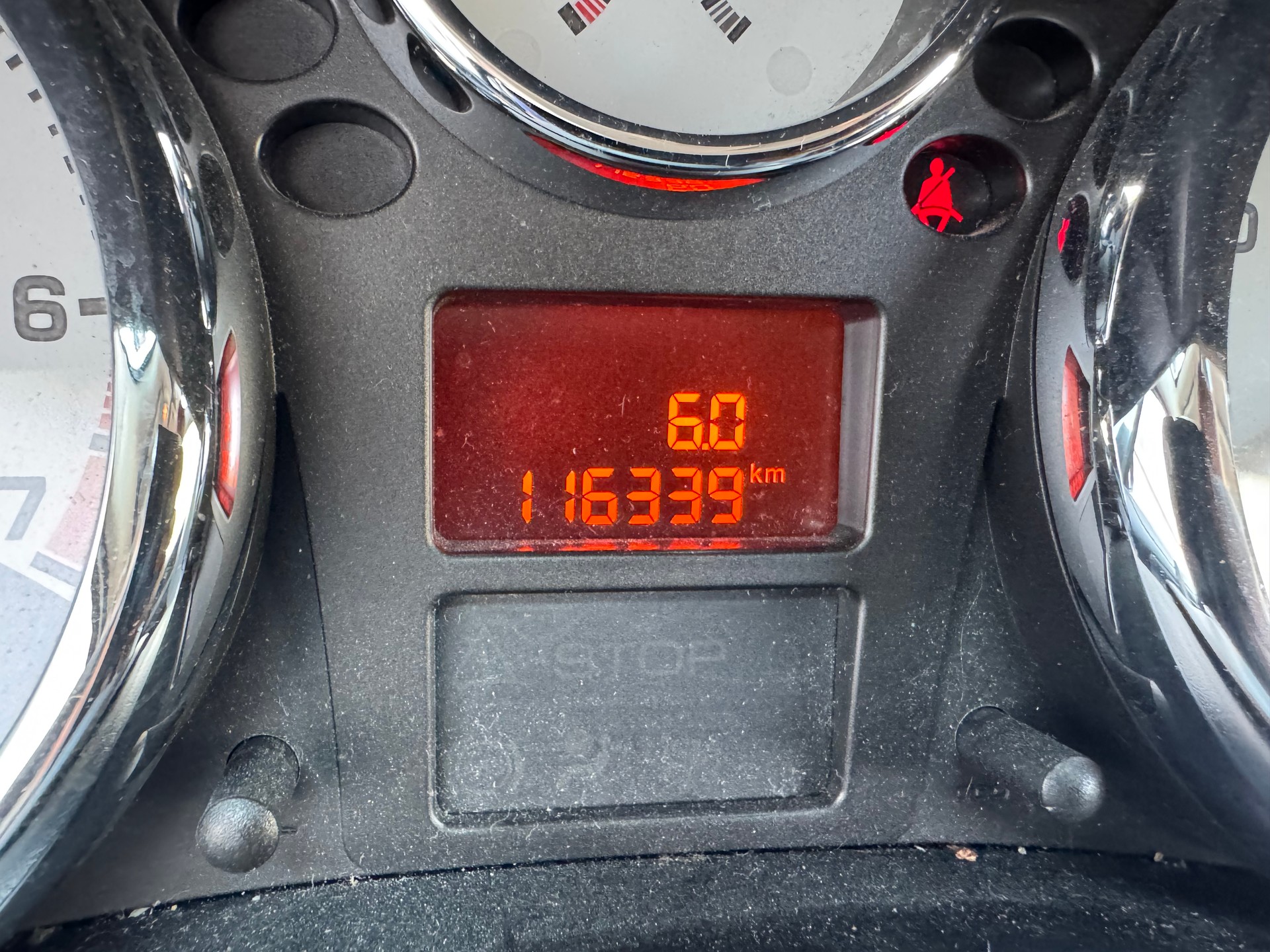 PEUGEOT 207 1.6 16V Sport Automatic-image-5