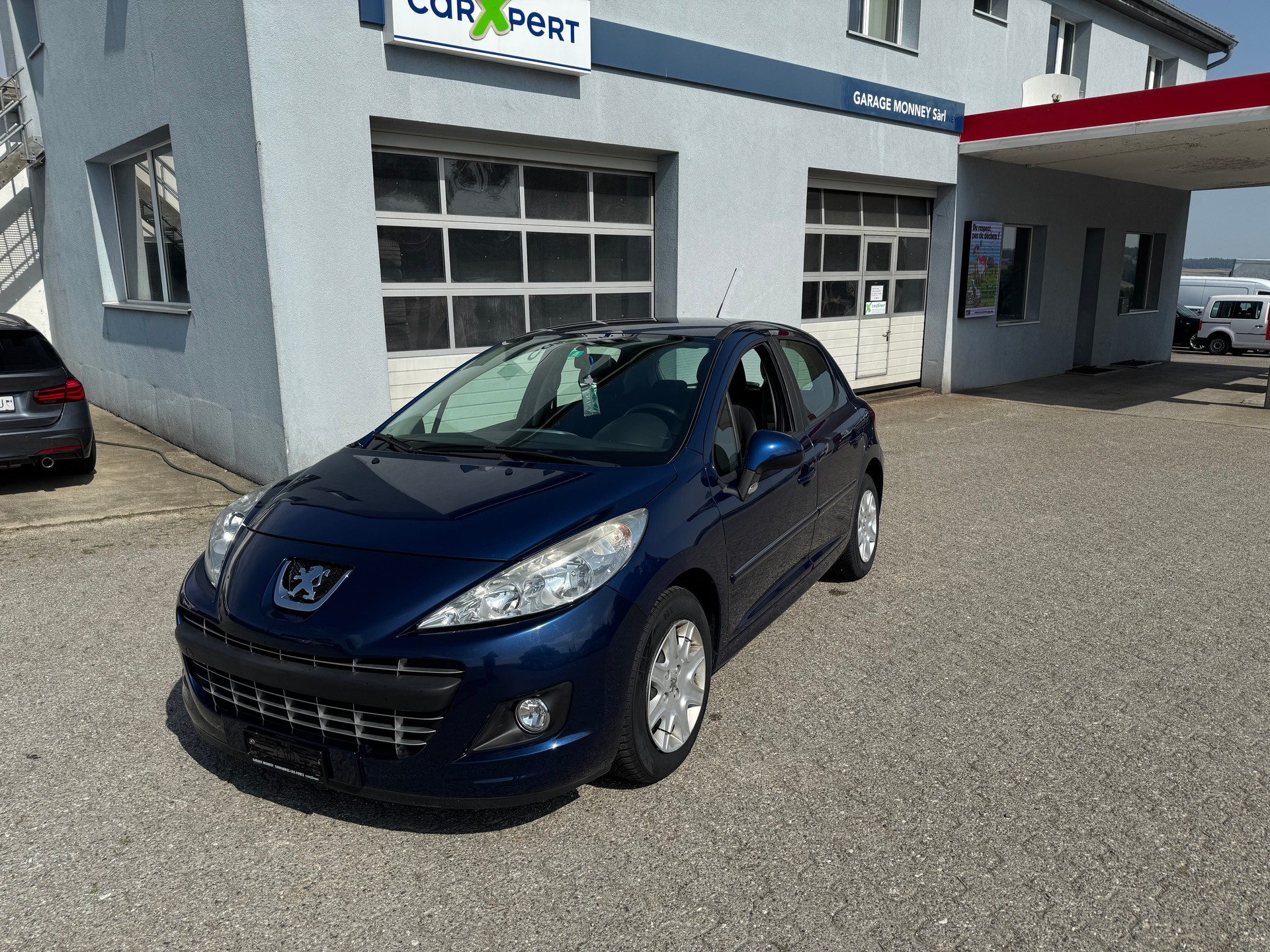 PEUGEOT 207 1.4 16V Allure-image-0