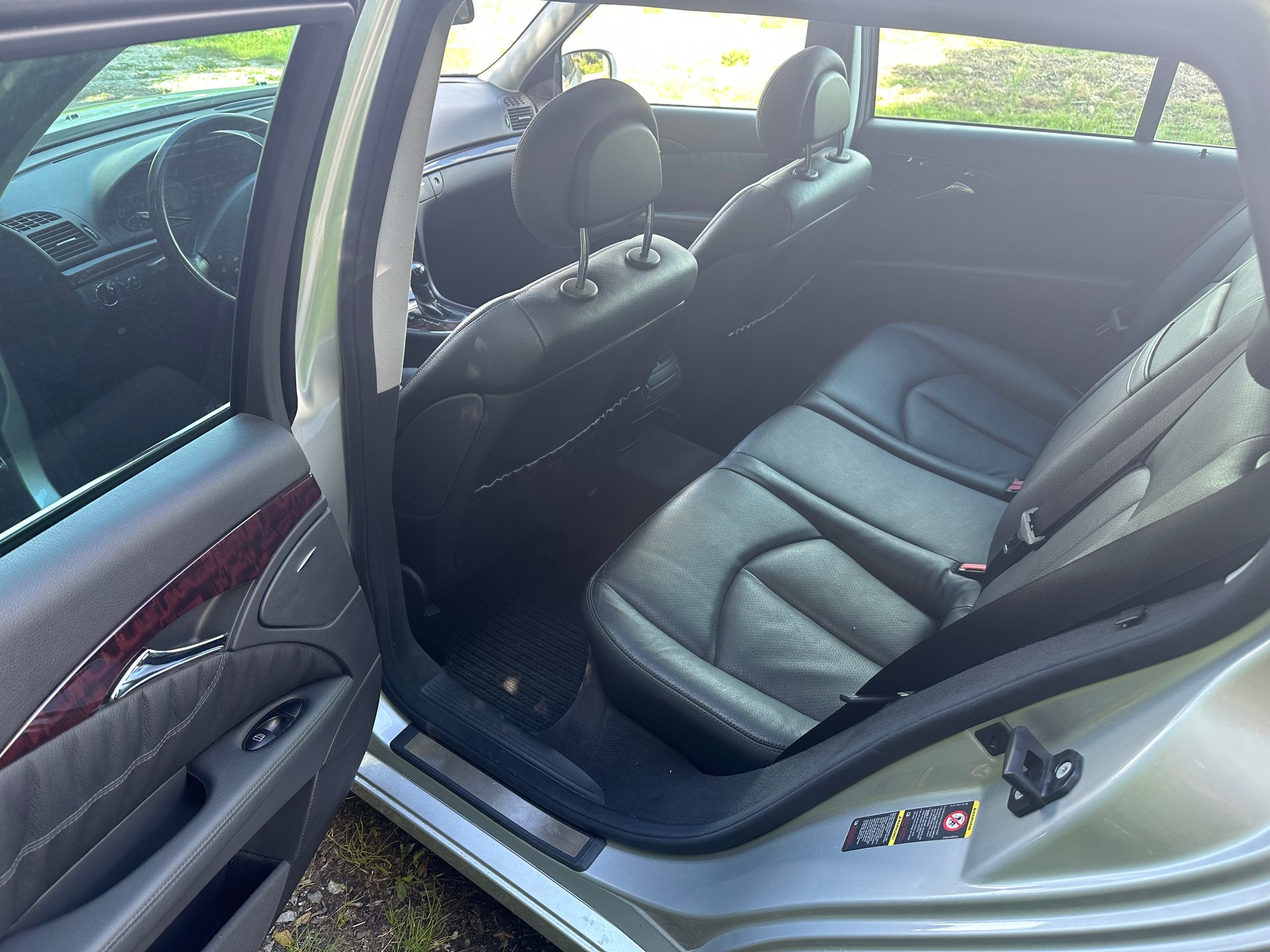 MERCEDES-BENZ E 280 CDI Avantgarde 4Matic Automatic-image-9