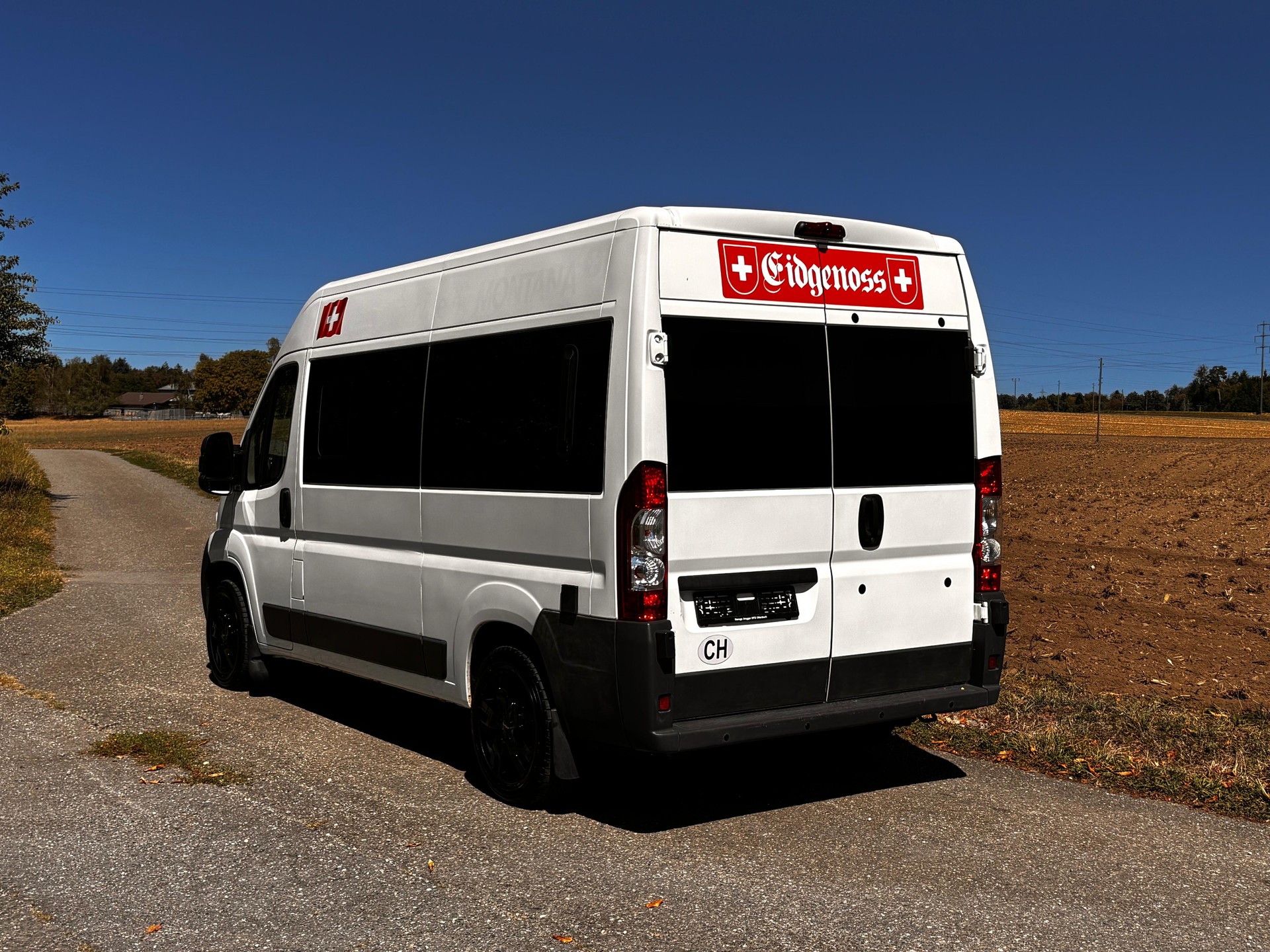 PEUGEOT 2.2 HDI 130 9P Premium-image-4
