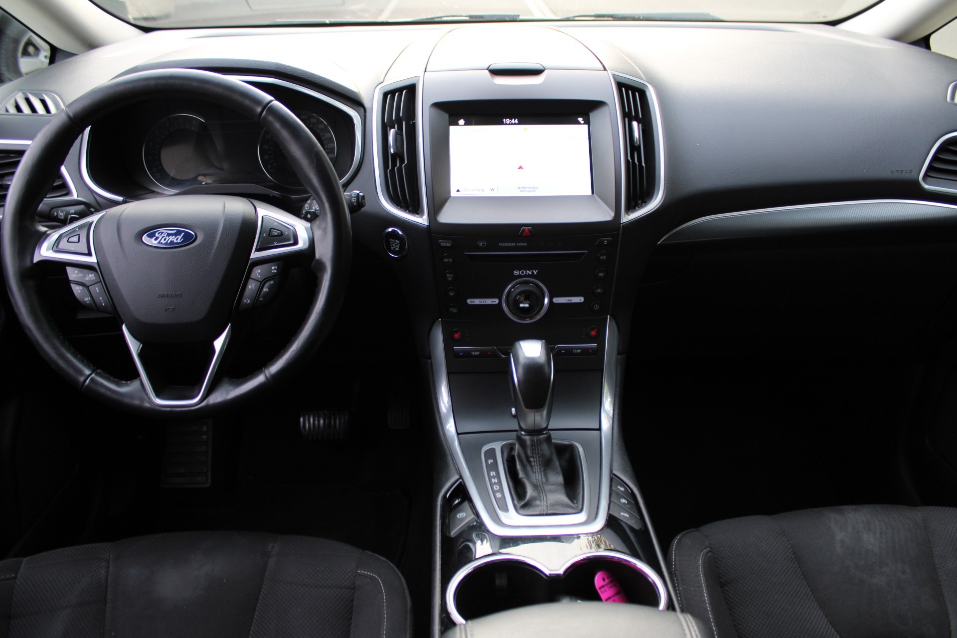 FORD S-Max 2.0 TDCi Titanium AWD PowerShift-image-8