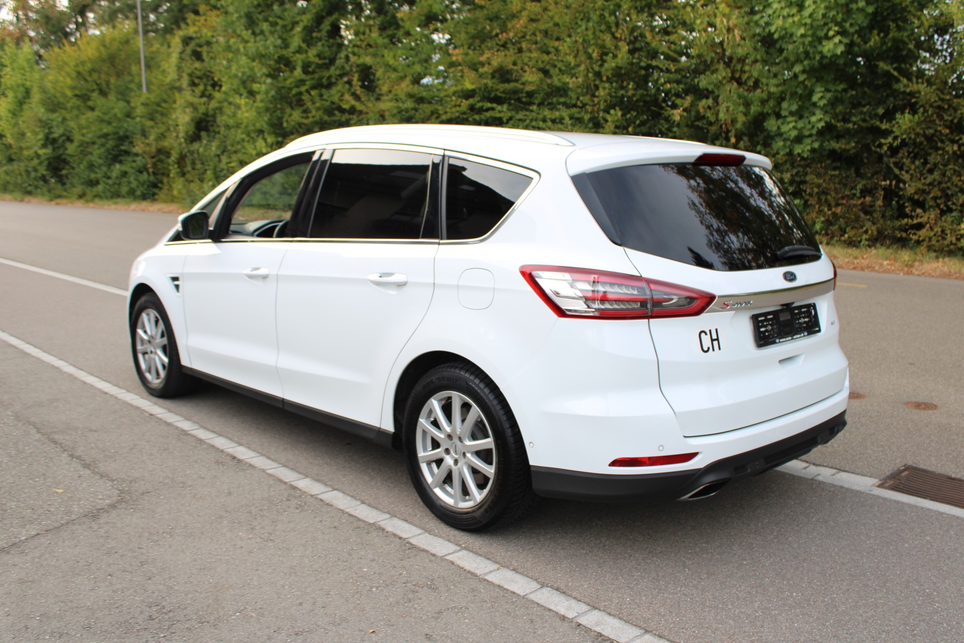 FORD S-Max 2.0 TDCi Titanium AWD PowerShift-image-1