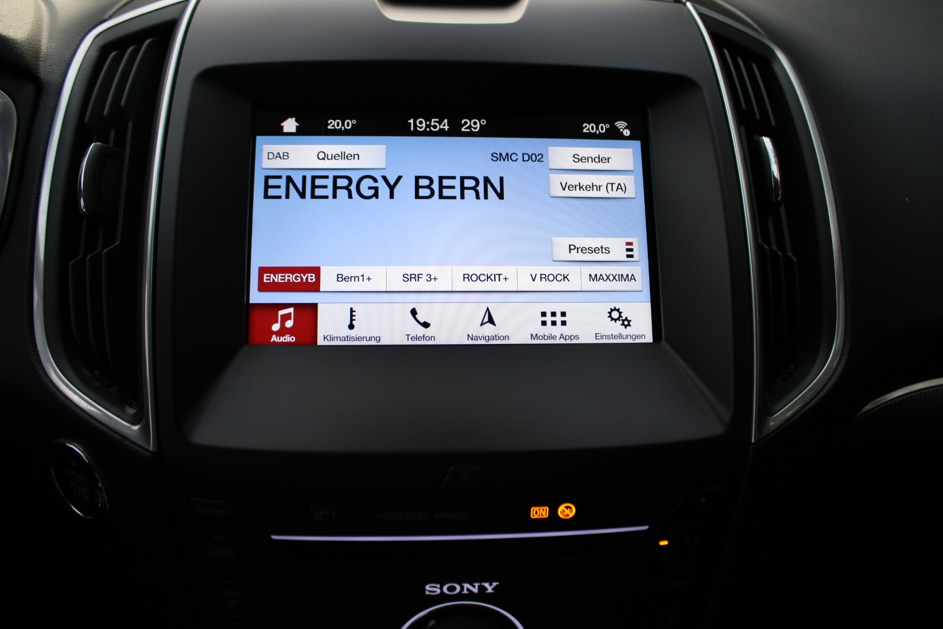 FORD S-Max 2.0 TDCi Titanium AWD PowerShift-image-11