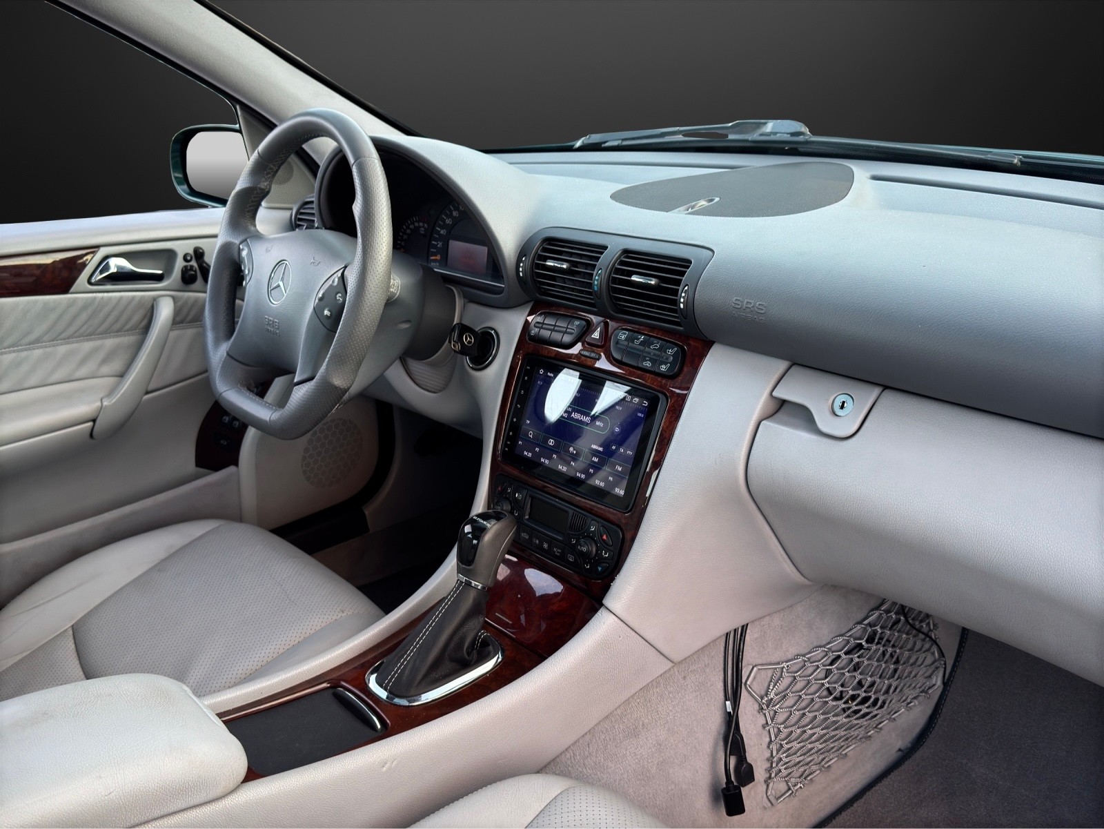 MERCEDES-BENZ C 320 Elégance Automatic-image-9