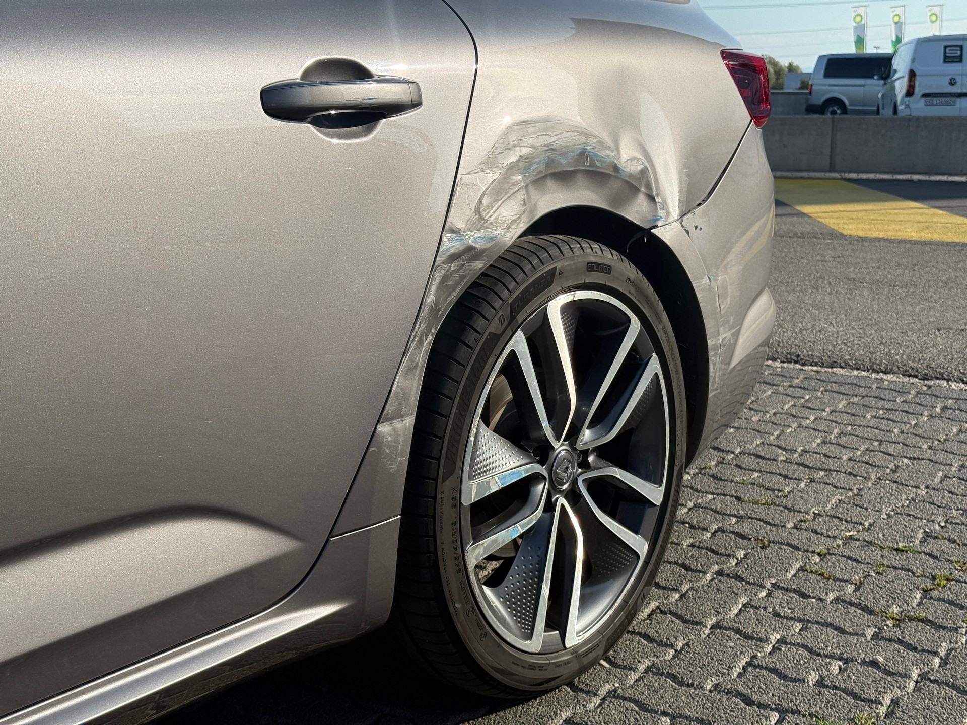 RENAULT Talisman Grandtour 1.6 TCe Intens EDC-image-2