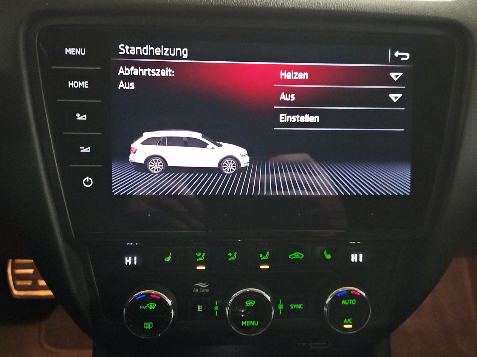 SKODA Octavia Combi 2.0 TDI Scout 4x4 DSG-image-17
