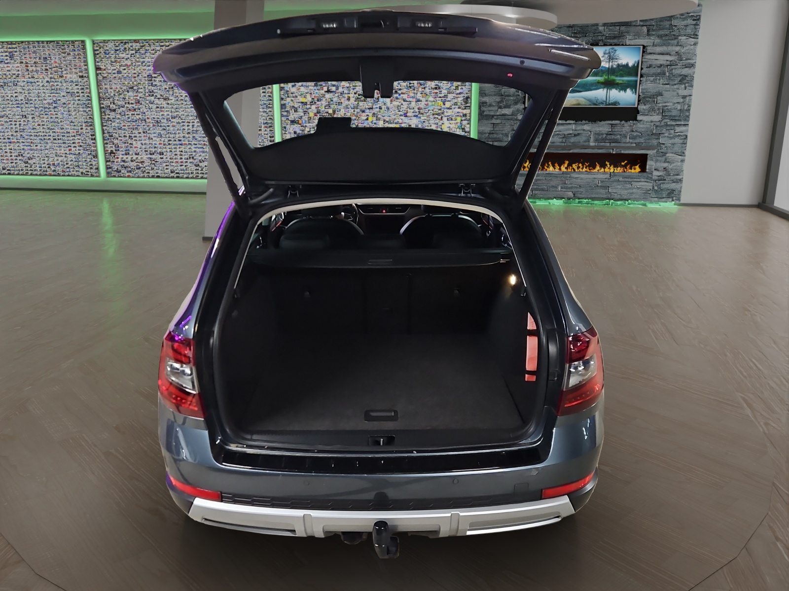 SKODA Octavia Combi 2.0 TDI Scout 4x4 DSG-image-22