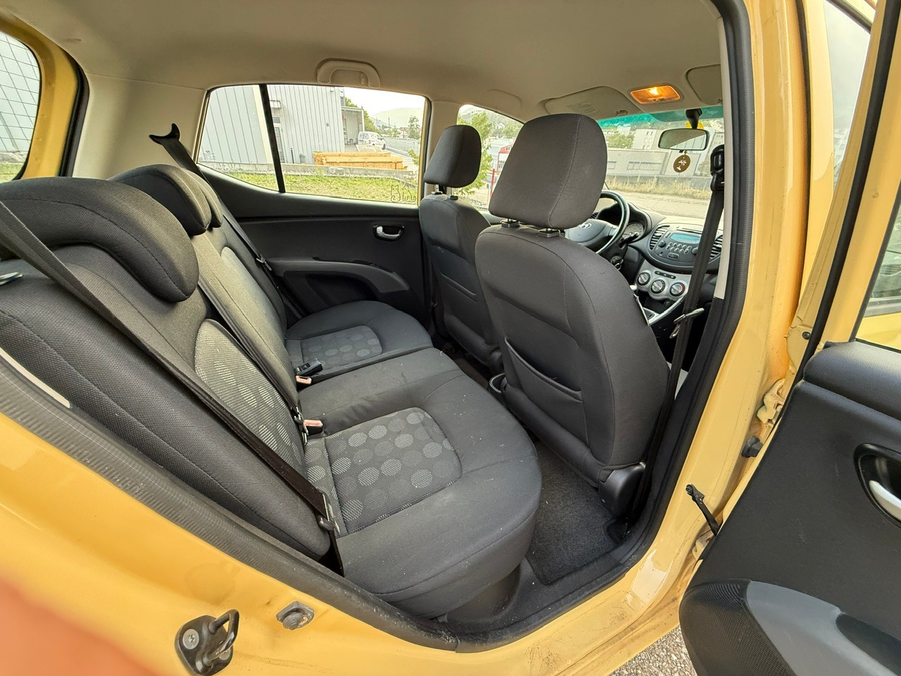 HYUNDAI i10 1.2 Style-image-9