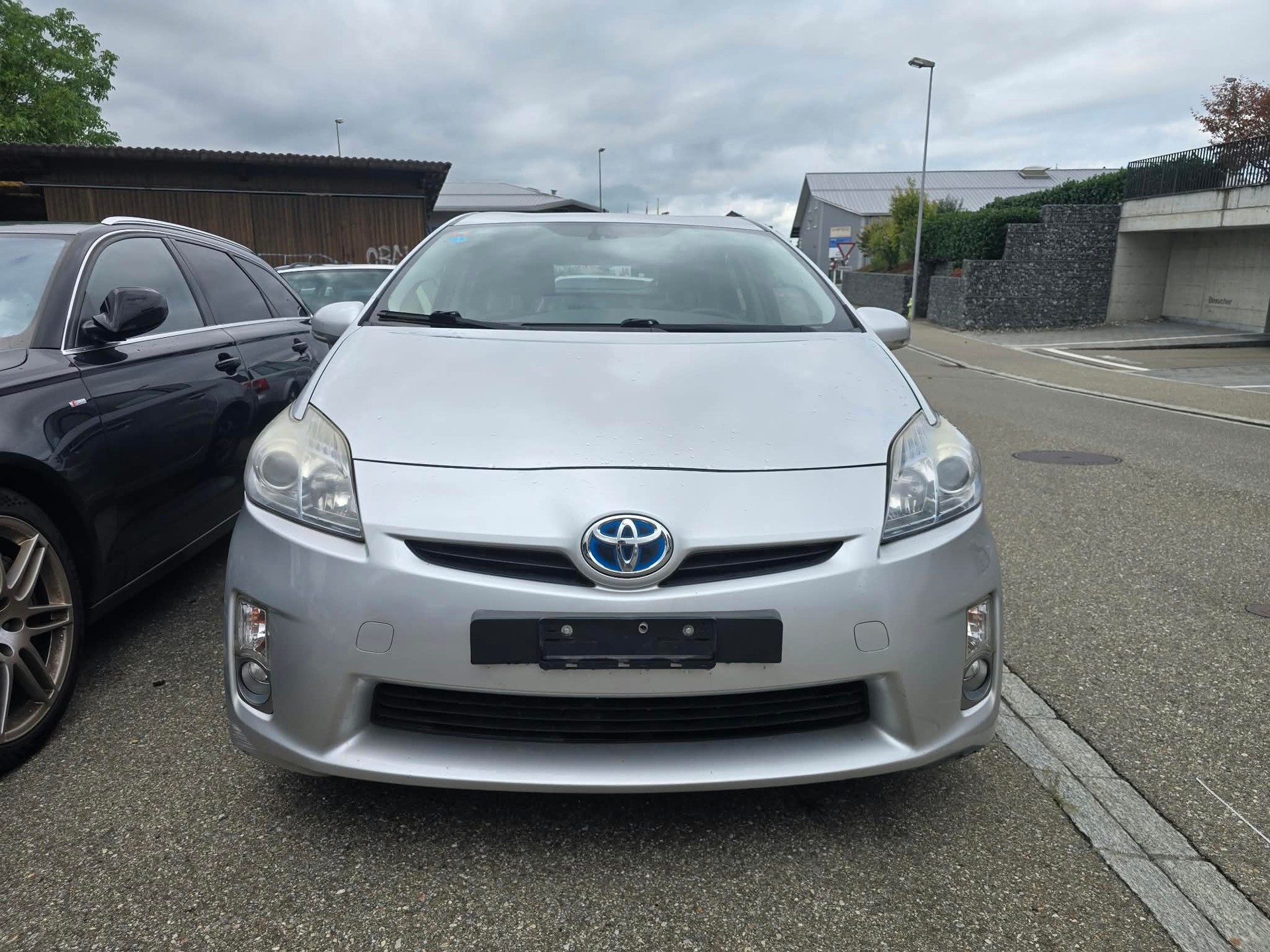 TOYOTA Prius 1.8 16V HSD Sol-image-0