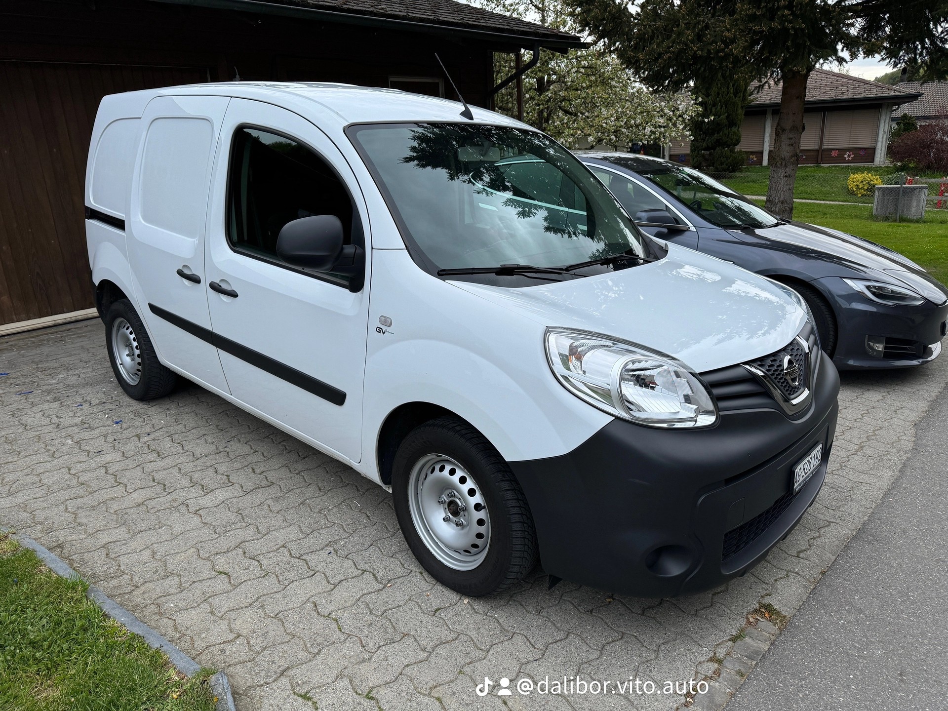 NISSAN NV250 1.5dCi Pro 2.0t-image-2