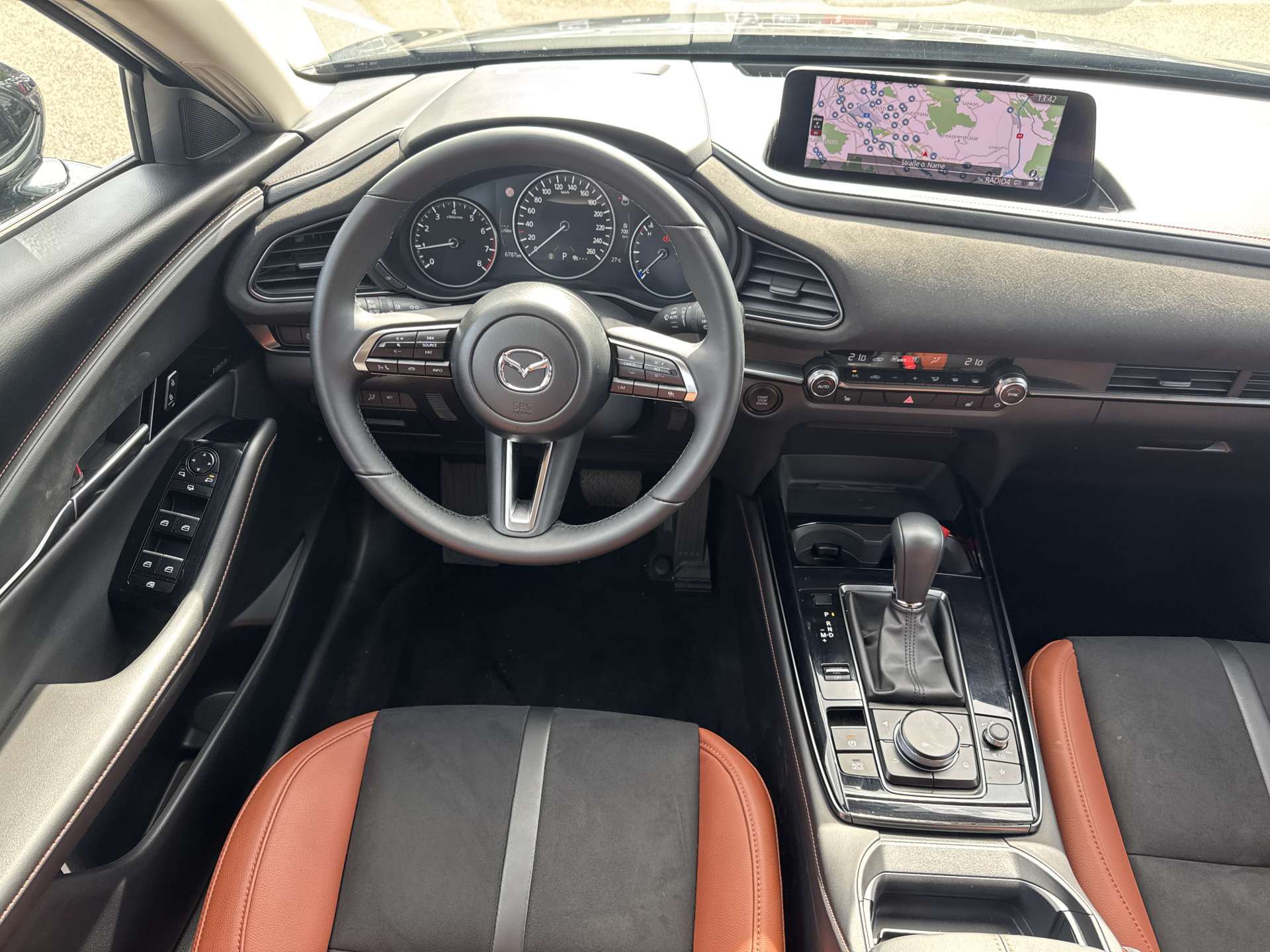 MAZDA CX-30 SKYACTIV-G 140 MHEV Nagisa Automat-image-4