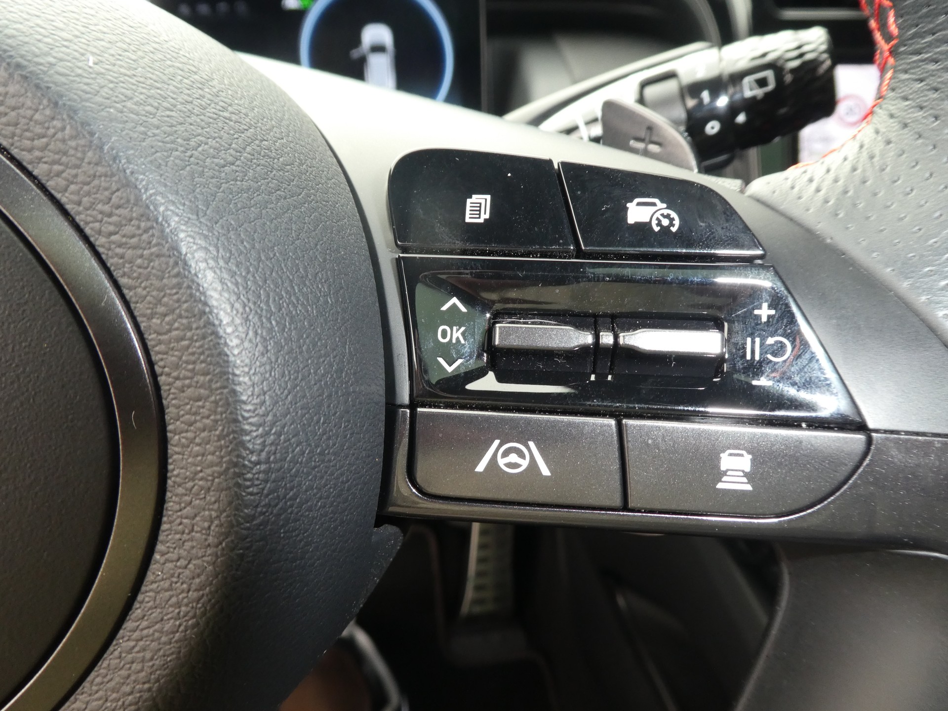 HYUNDAI Tucson 1.6 TGDI PHEV N Line LUX pack 4WD-image-15