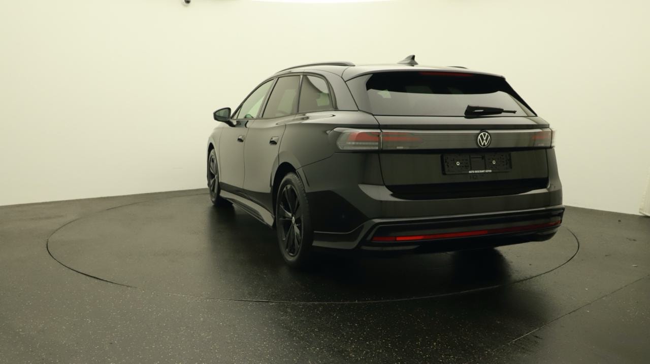 VW ID.7 Tourer Pro 77 kWh Limited-image-3